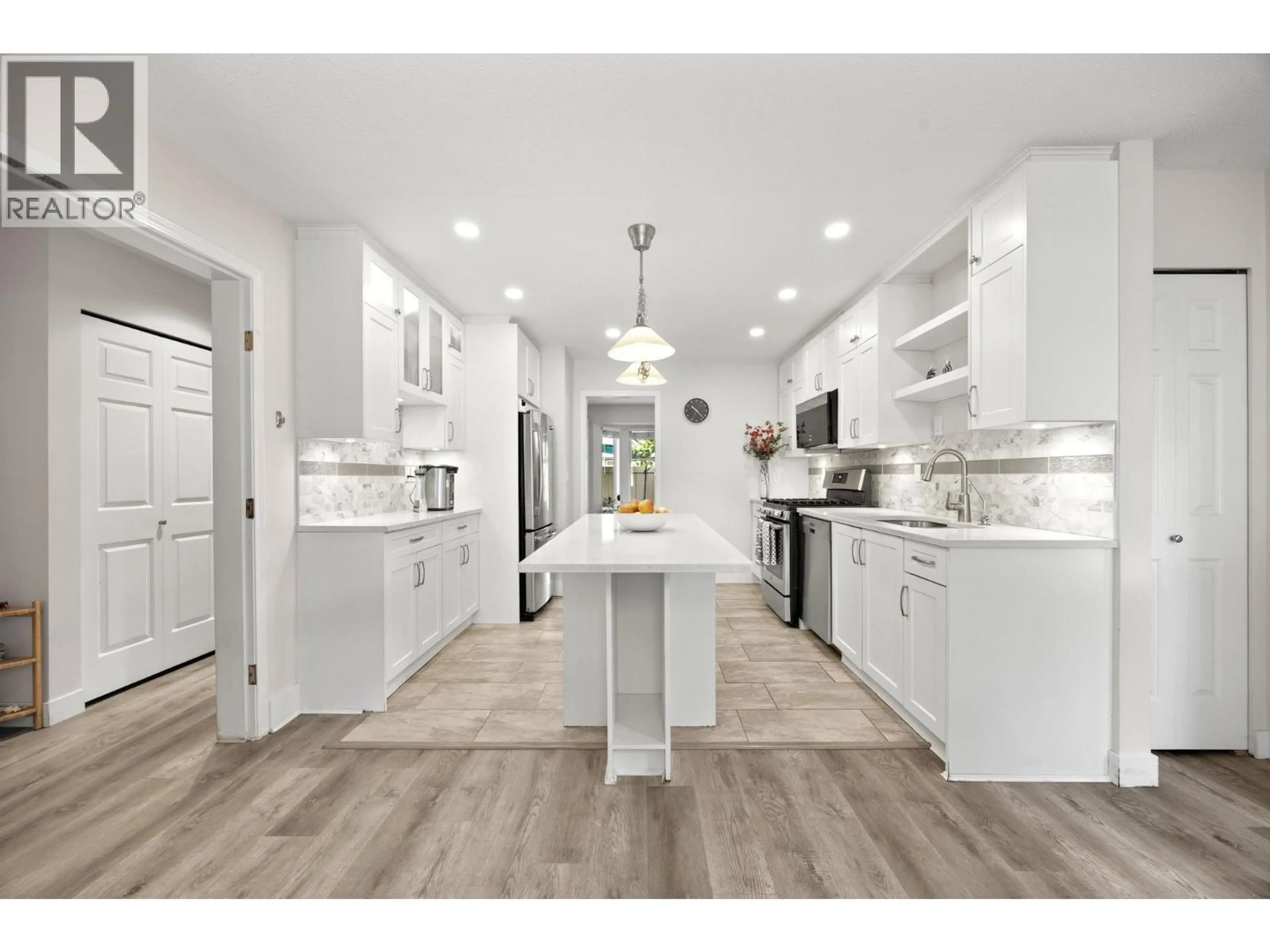 Open concept kitchen, unknown for 16 - 3471 REGINA AVENUE, Richmond British Columbia V6X2K8