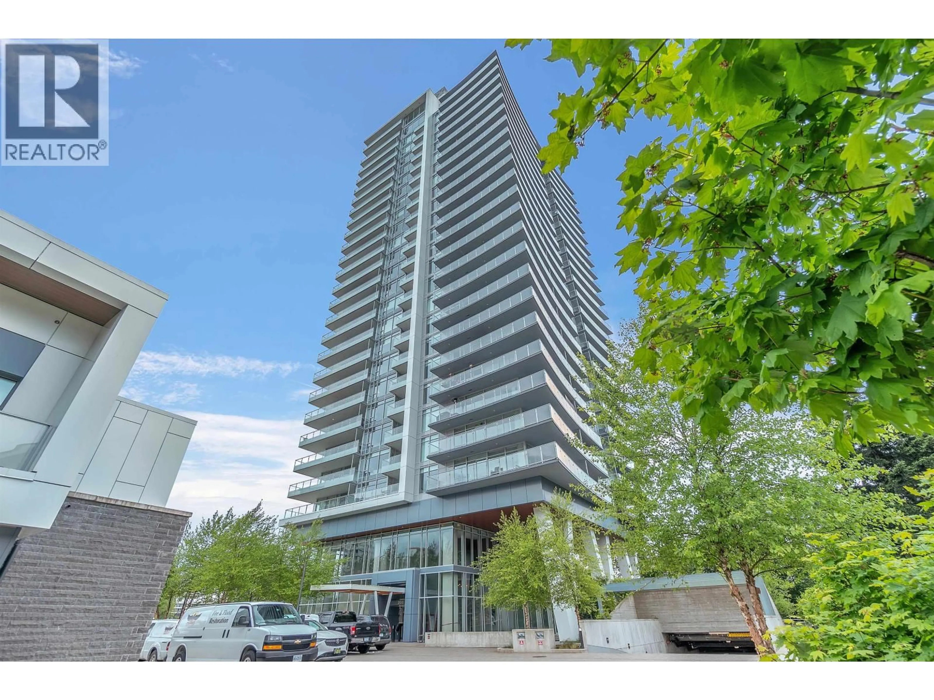 Indoor foyer for 1708 - 200 KLAHANIE COURT, West Vancouver British Columbia V7P0E4