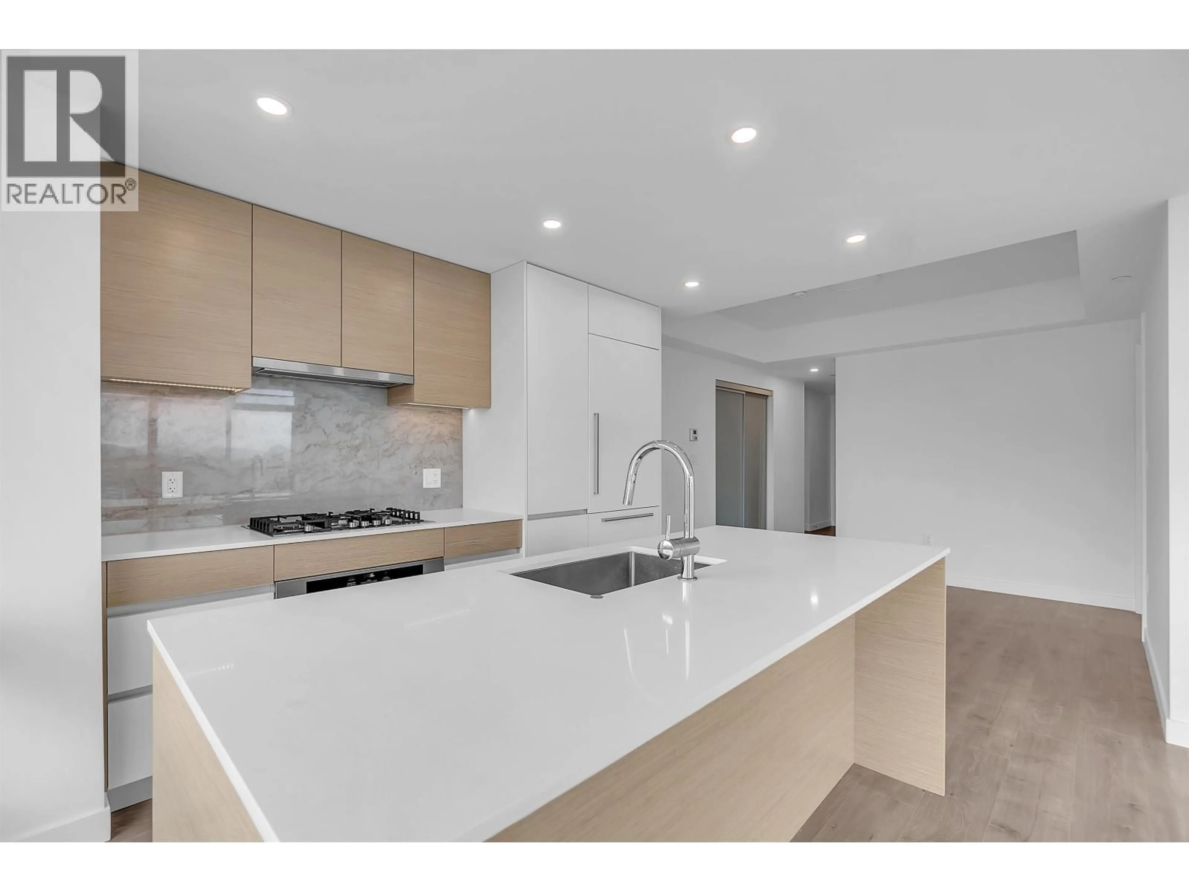 Open concept kitchen, unknown for 1708 - 200 KLAHANIE COURT, West Vancouver British Columbia V7P0E4