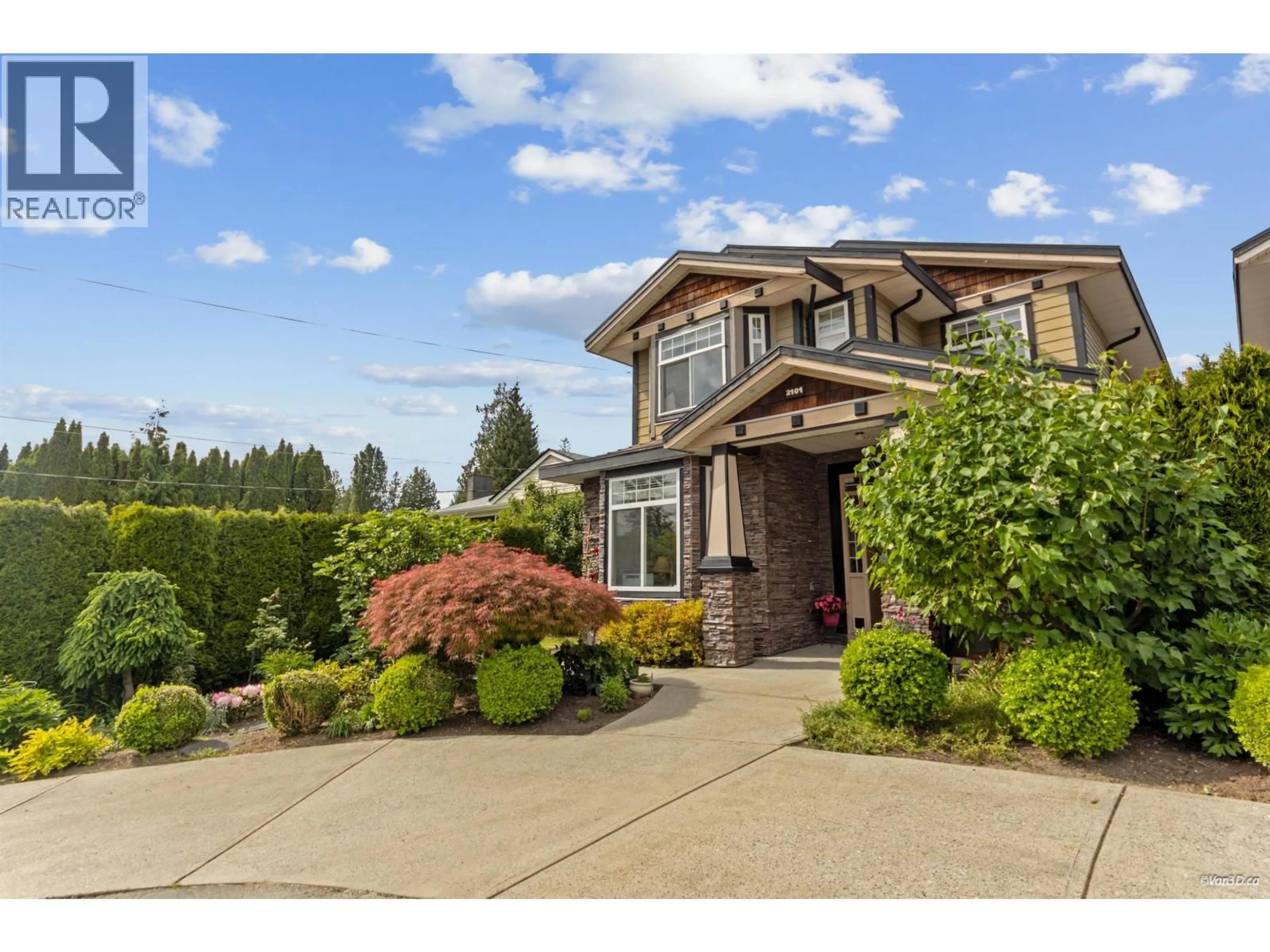 Unknown for 2101 LORRAINE AVENUE, Coquitlam British Columbia V3K2M7