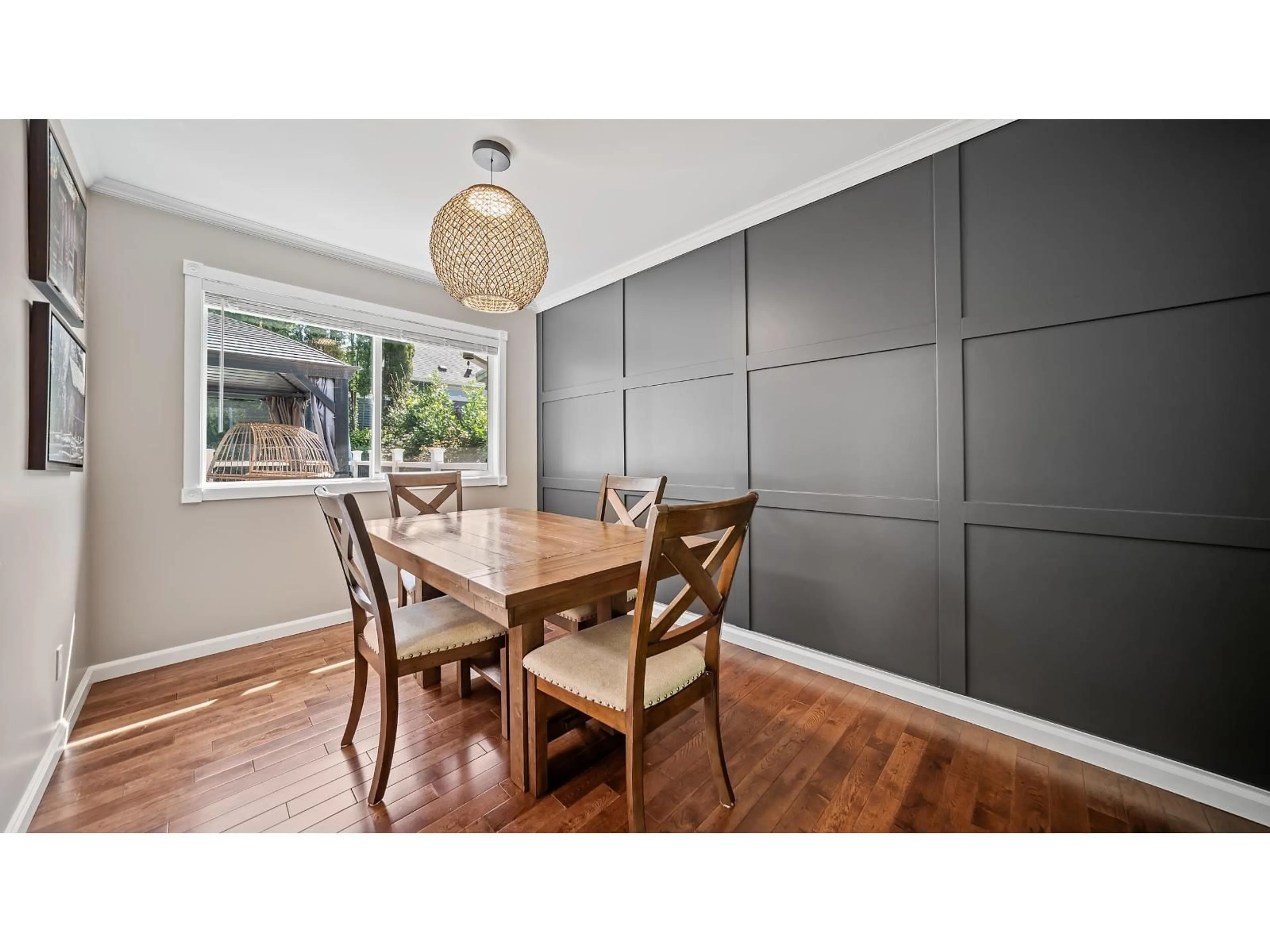 Dining room, wood/laminate floor for 3222 CHESTNUT STREET, Abbotsford British Columbia V2S4M1