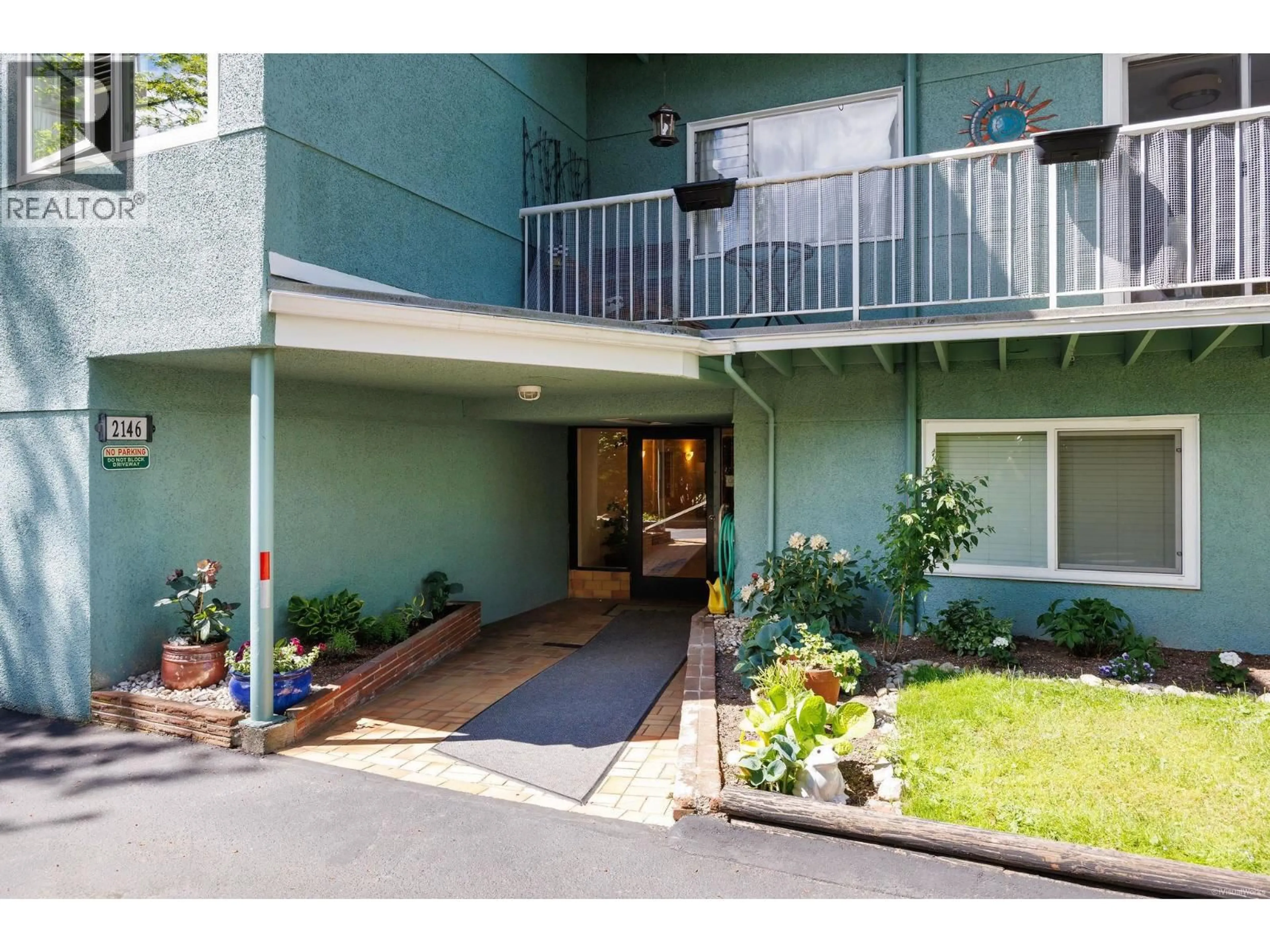 Unknown for 204 - 2146 43RD AVENUE, Vancouver British Columbia V6M2E1
