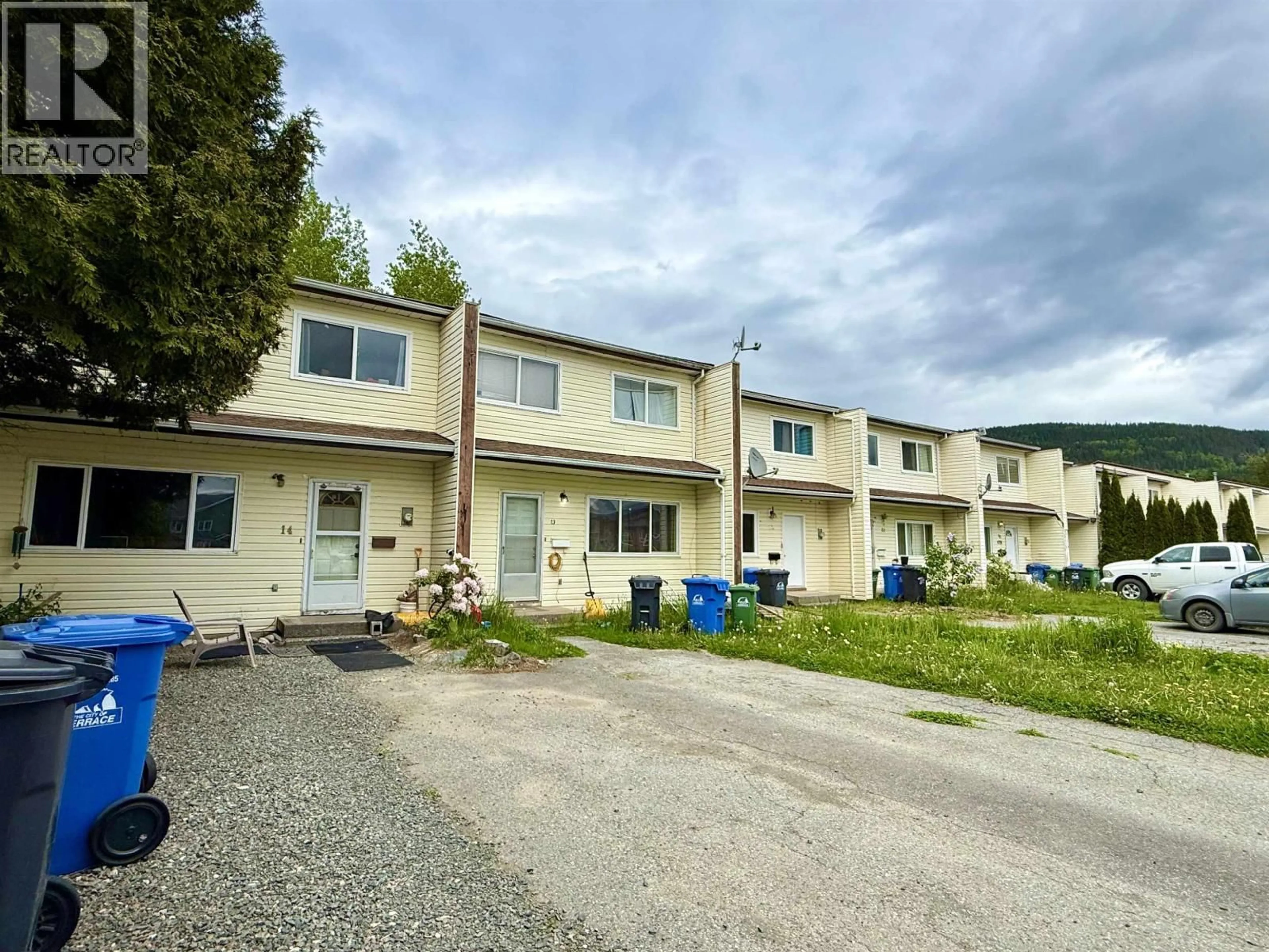 A pic from outside/outdoor area/front of a property/back of a property/a pic from drone, street for 14 - 4714 DAVIS AVENUE, Terrace British Columbia V8G1X9