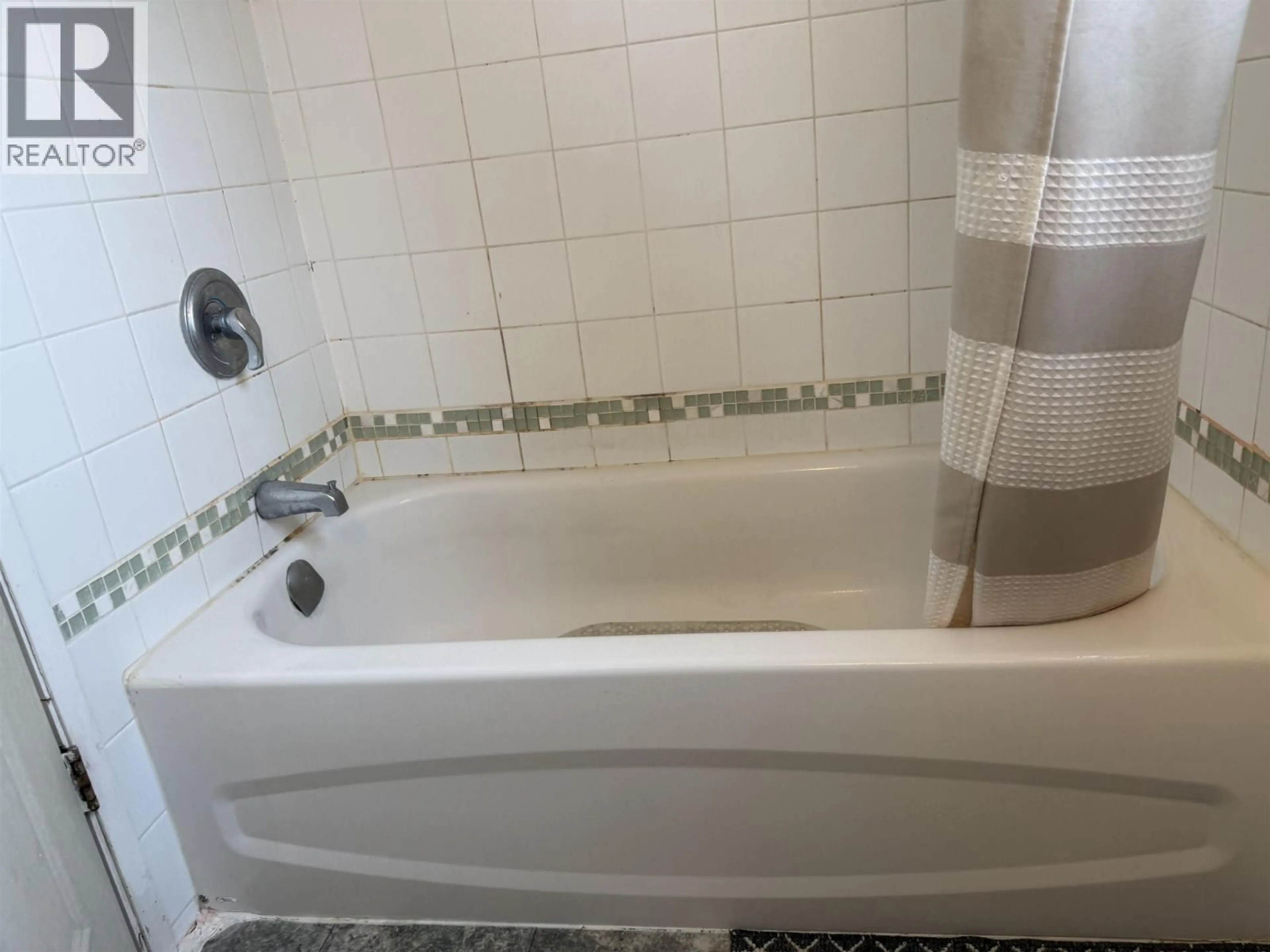 Standard bathroom, ceramic/tile floor for 14 - 4714 DAVIS AVENUE, Terrace British Columbia V8G1X9