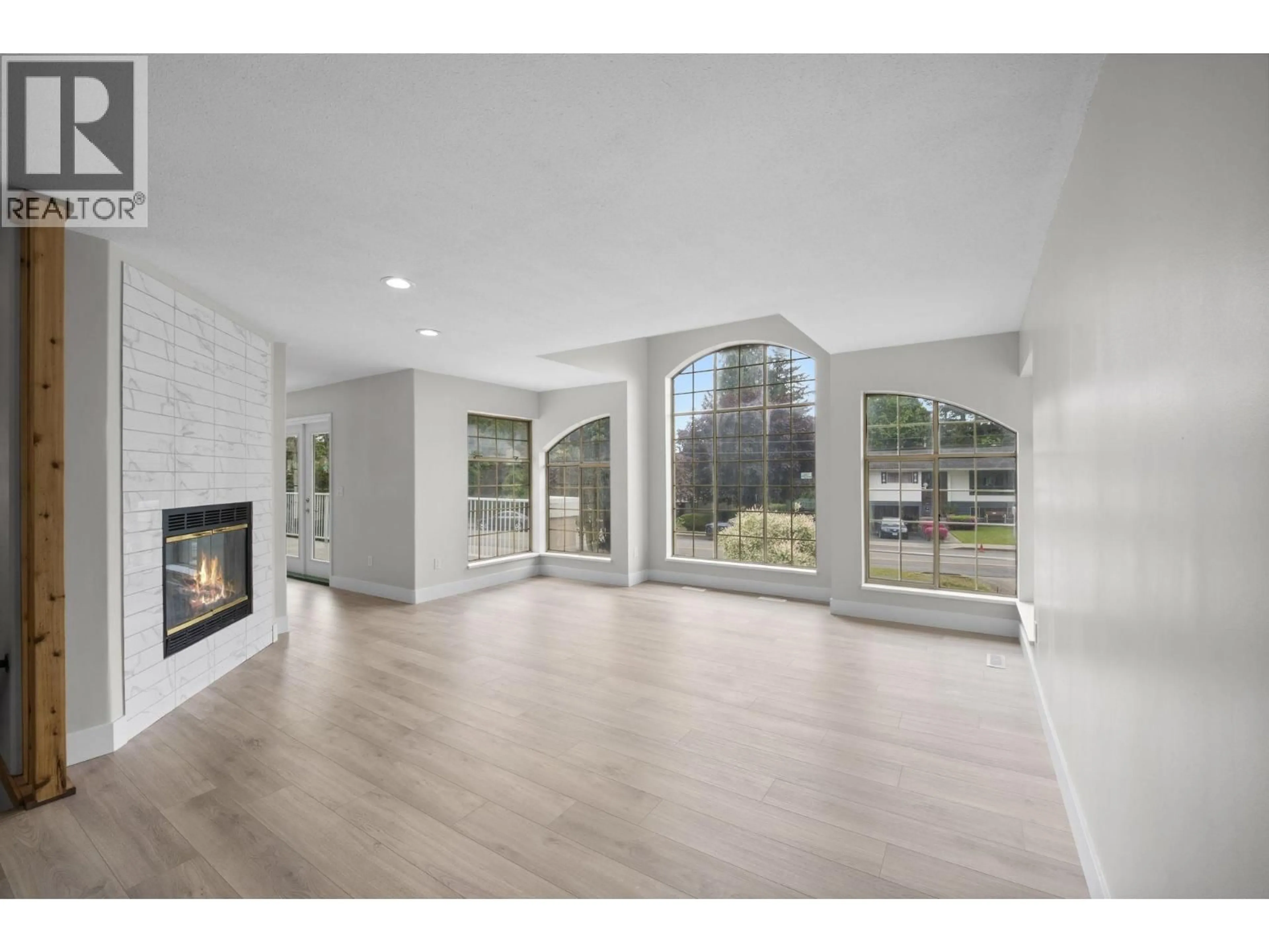 Unknown for 21105 RIVER ROAD, Maple Ridge British Columbia V2X2A1