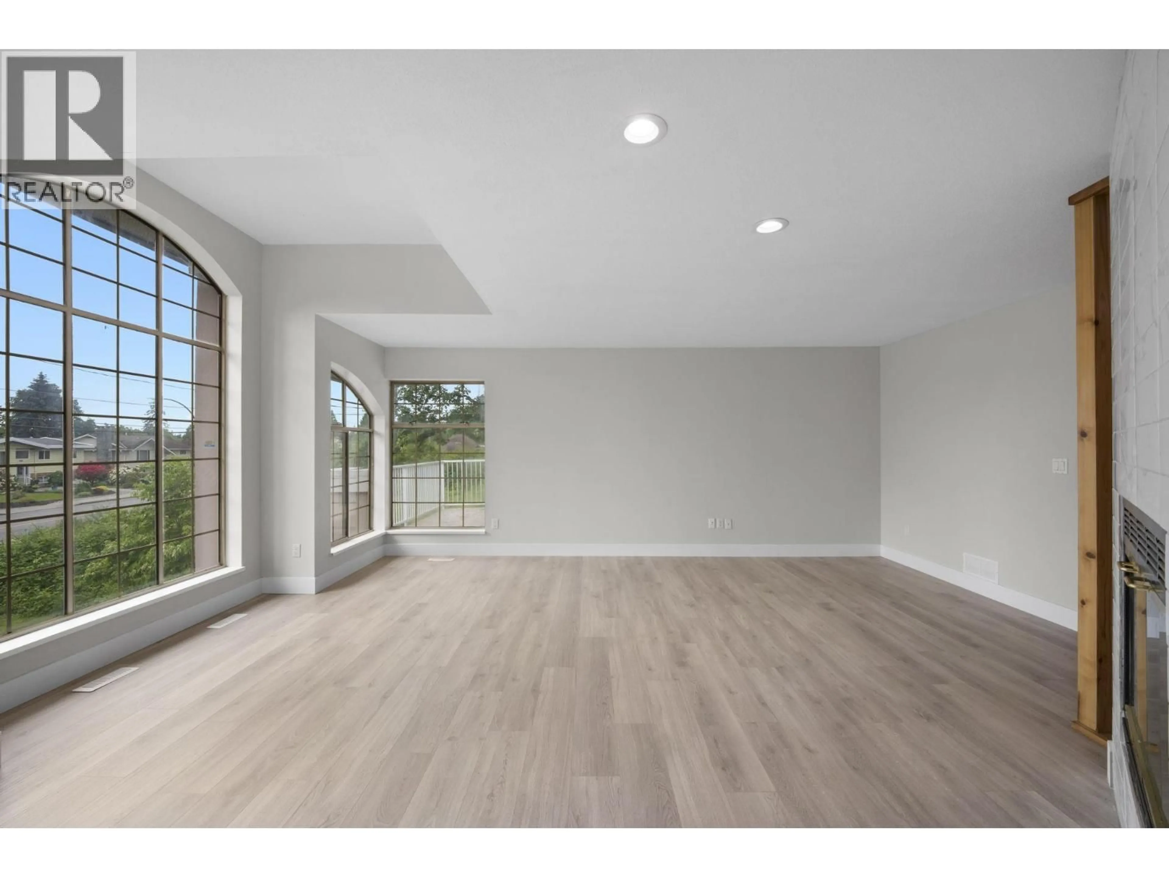 Unknown for 21105 RIVER ROAD, Maple Ridge British Columbia V2X2A1
