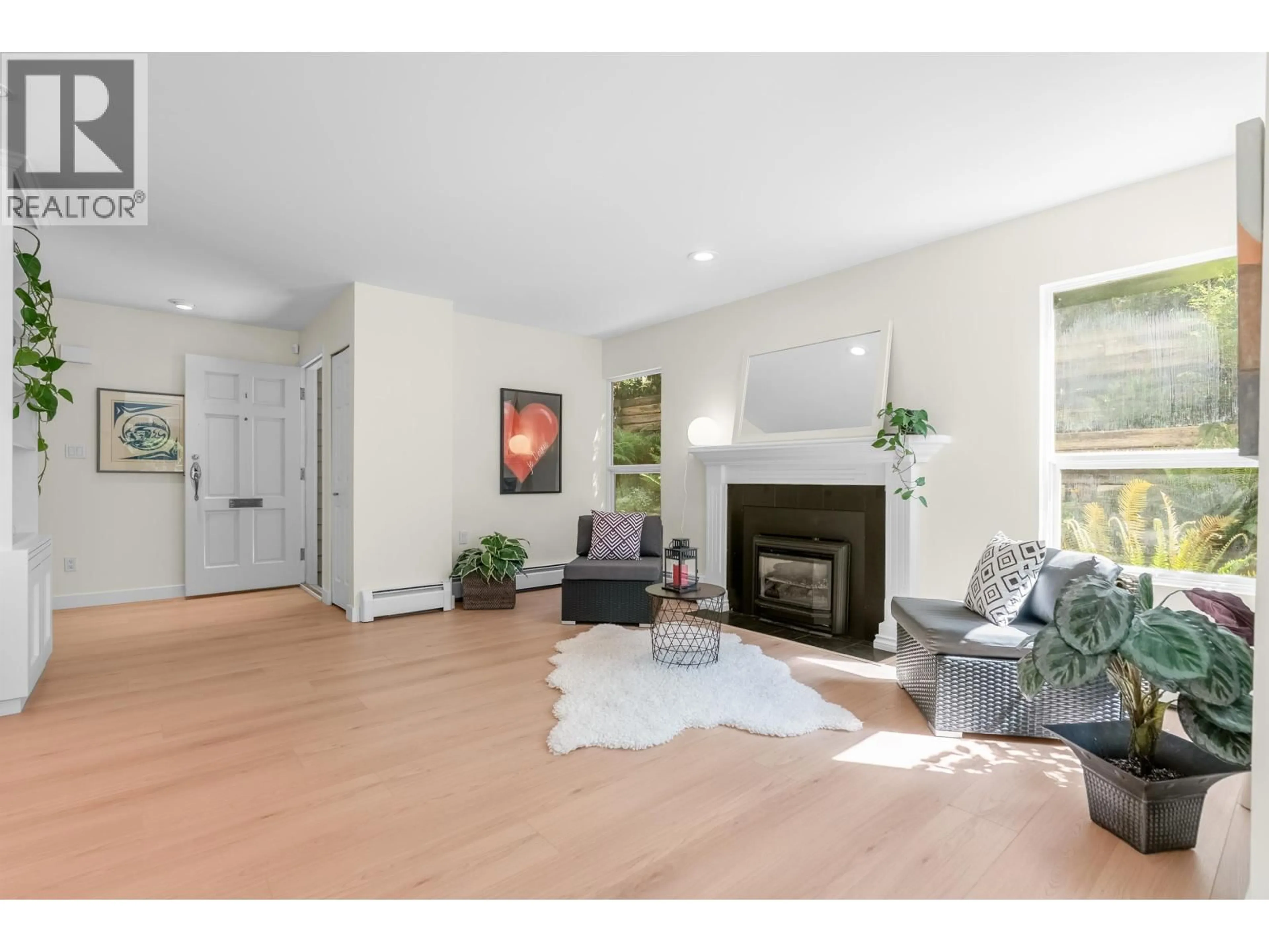 Living room with furniture, unknown for 5948 NANCY GREENE WAY, North Vancouver British Columbia V7R4W1
