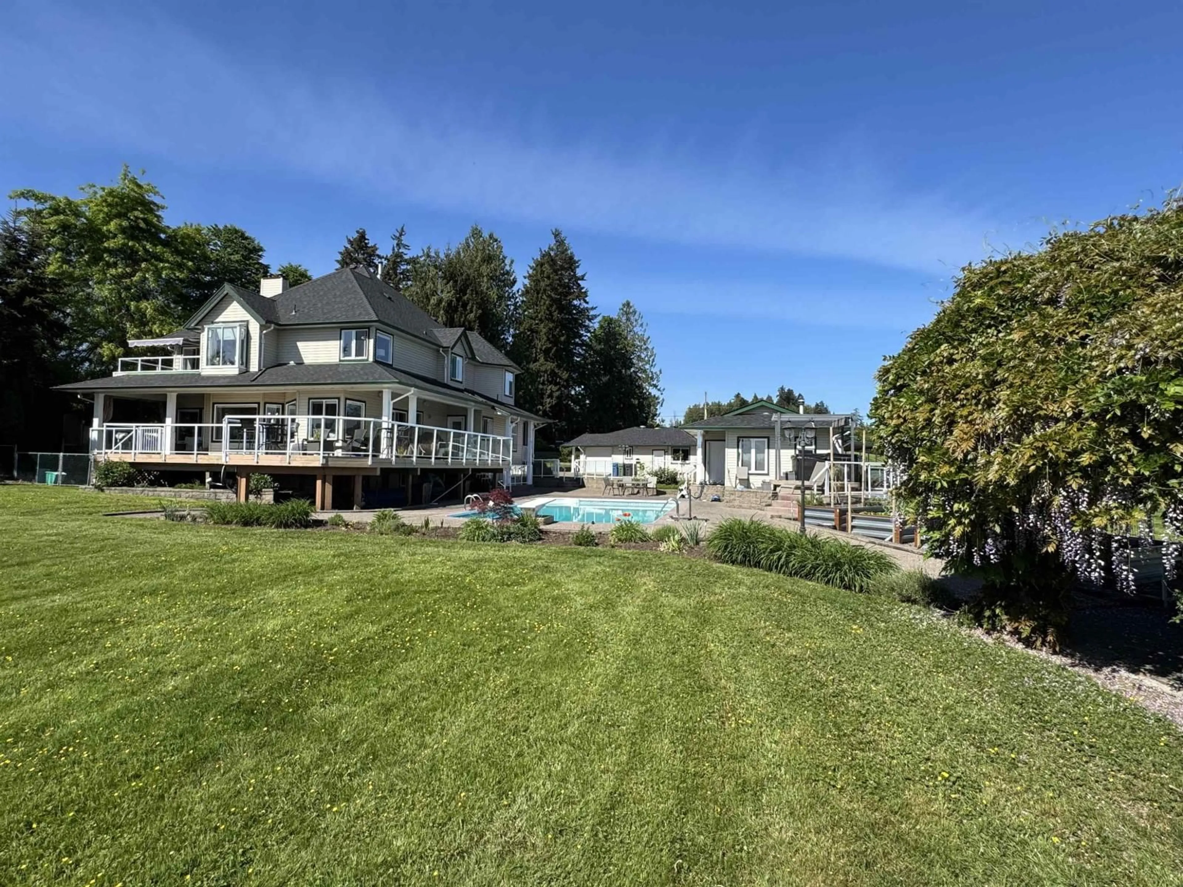 A pic from outside/outdoor area/front of a property/back of a property/a pic from drone, water/lake/river/ocean view for 7064 SATCHELL STREET, Abbotsford British Columbia V4X2E3
