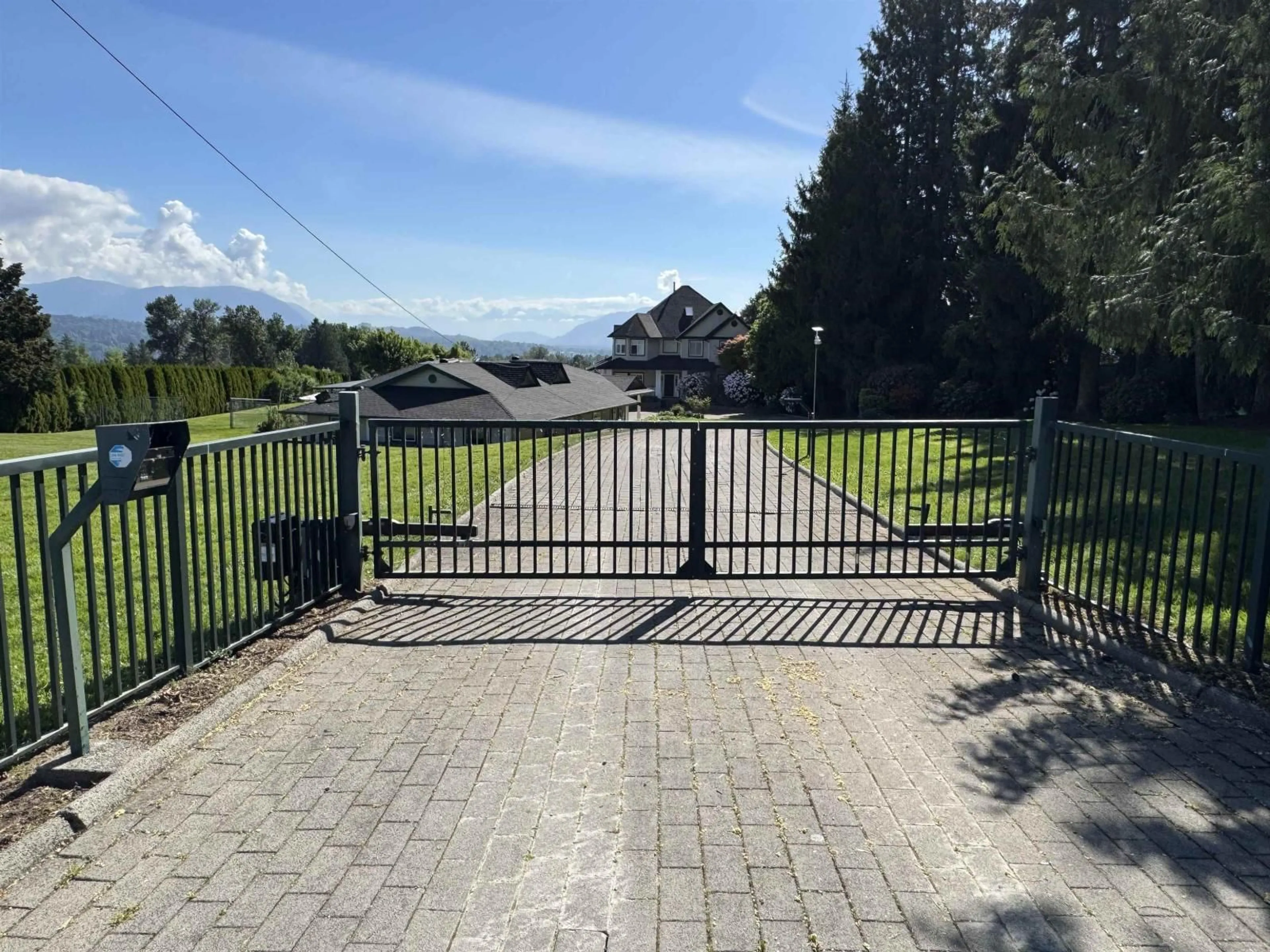 A pic from outside/outdoor area/front of a property/back of a property/a pic from drone, unknown for 7064 SATCHELL STREET, Abbotsford British Columbia V4X2E3