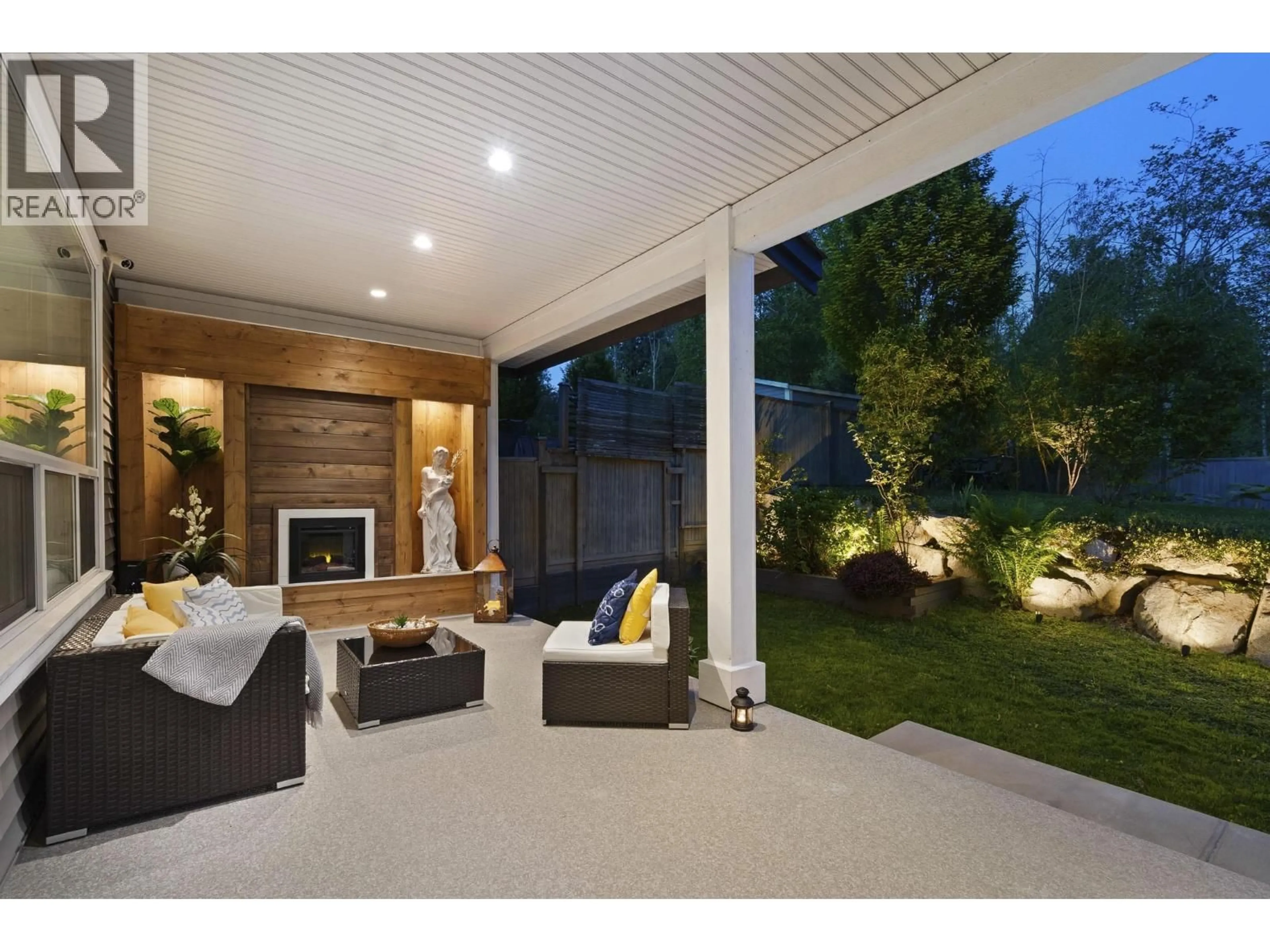 Patio, street for 10166 247B STREET, Maple Ridge British Columbia V2W0H1