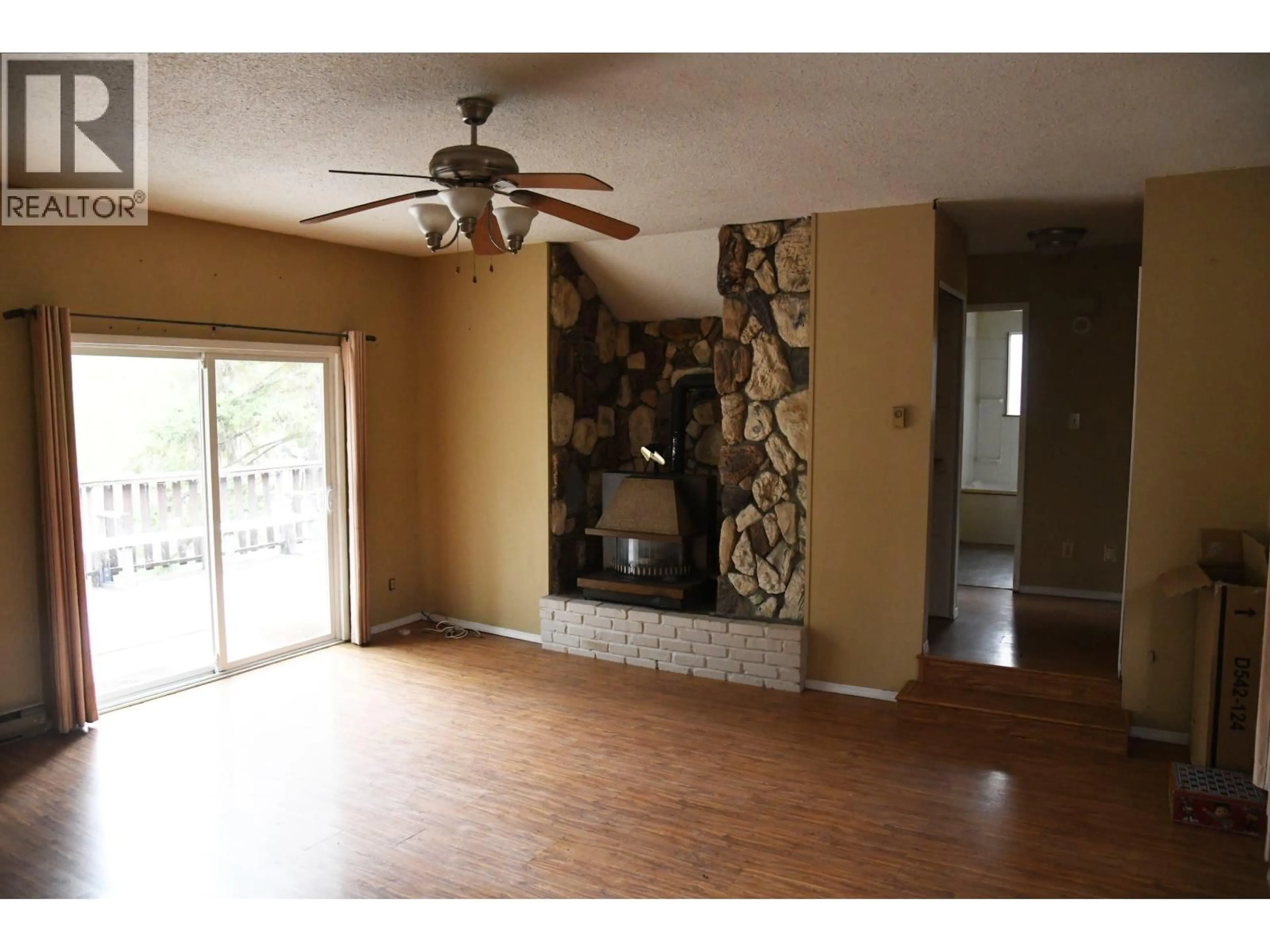 A pic of a room for 6462 MERCER ROAD, 100 Mile House British Columbia V0K2E3