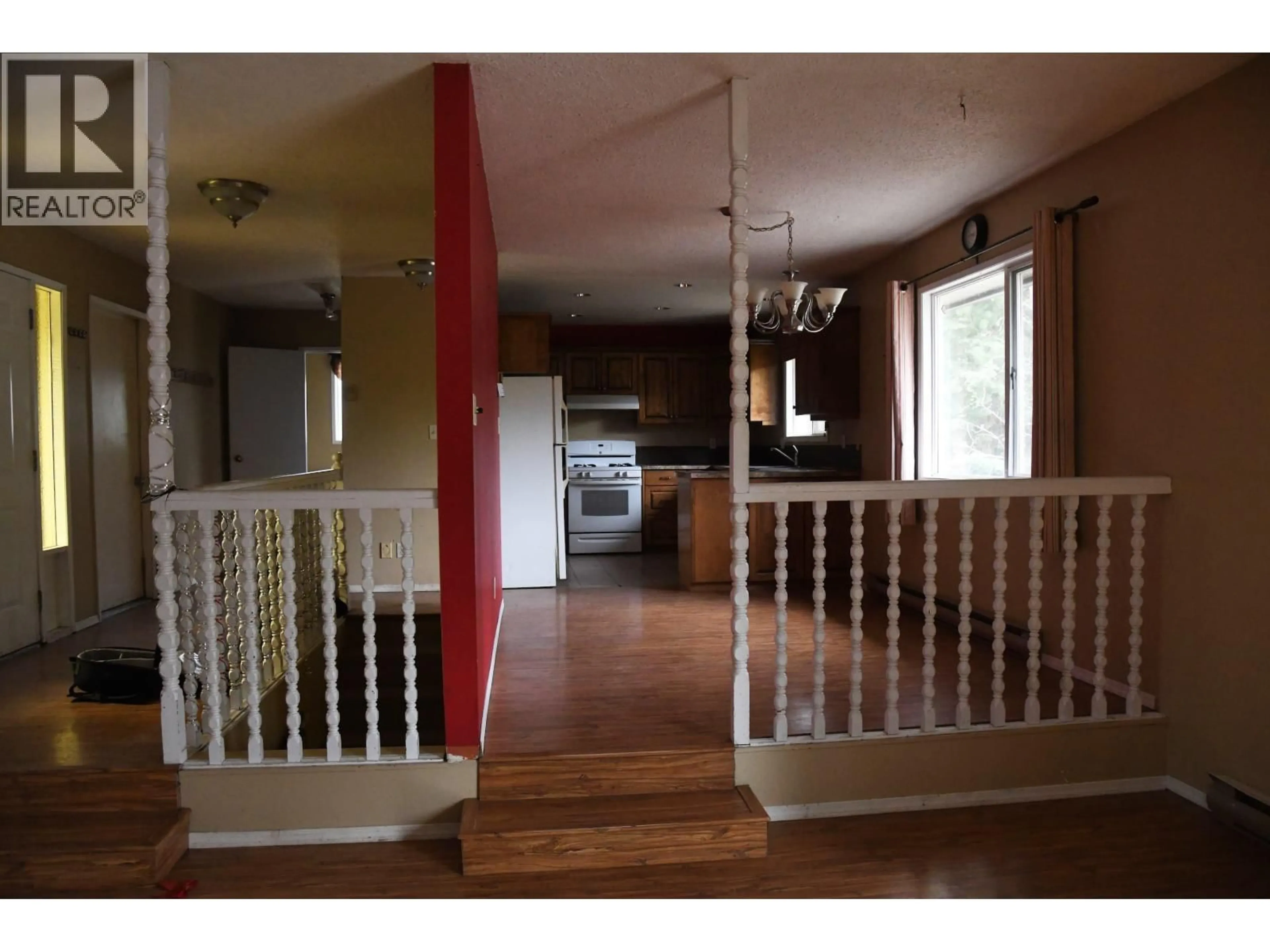Unknown for 6462 MERCER ROAD, 100 Mile House British Columbia V0K2E3