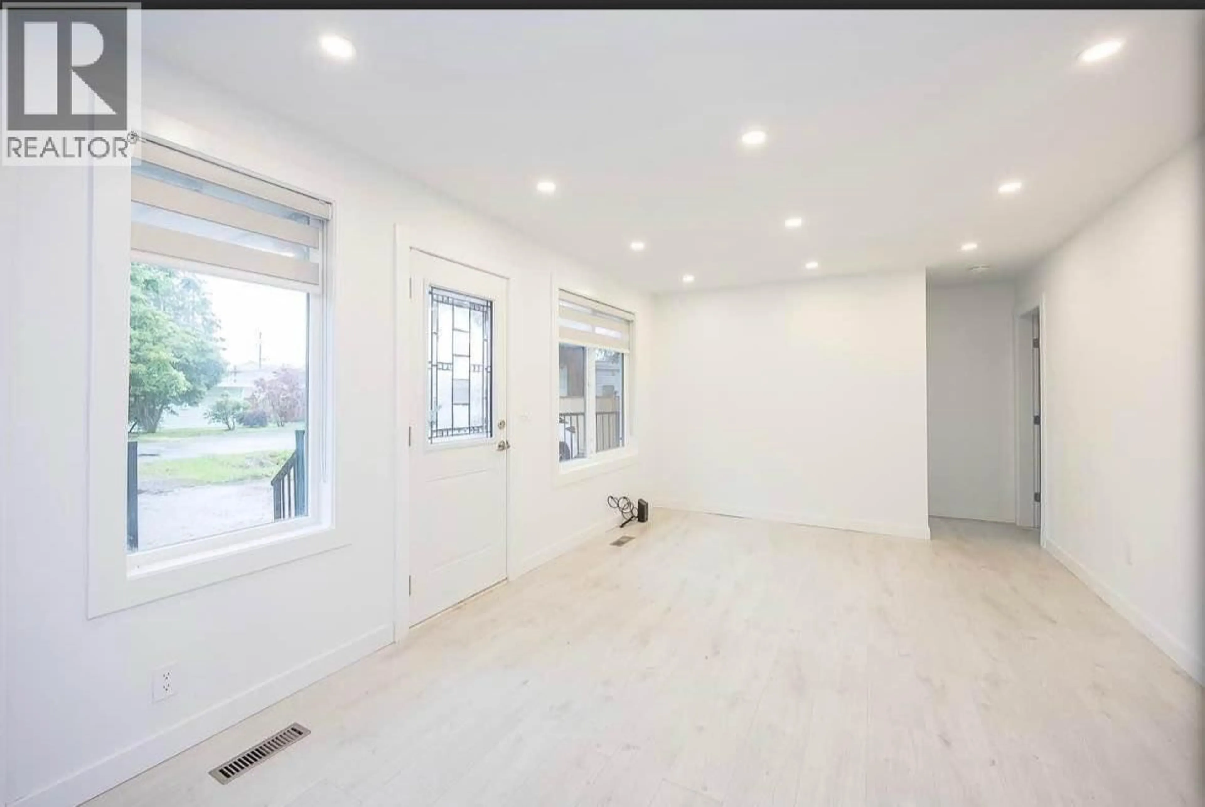 Unknown for 20367 KENT STREET, Maple Ridge British Columbia V2X1A7