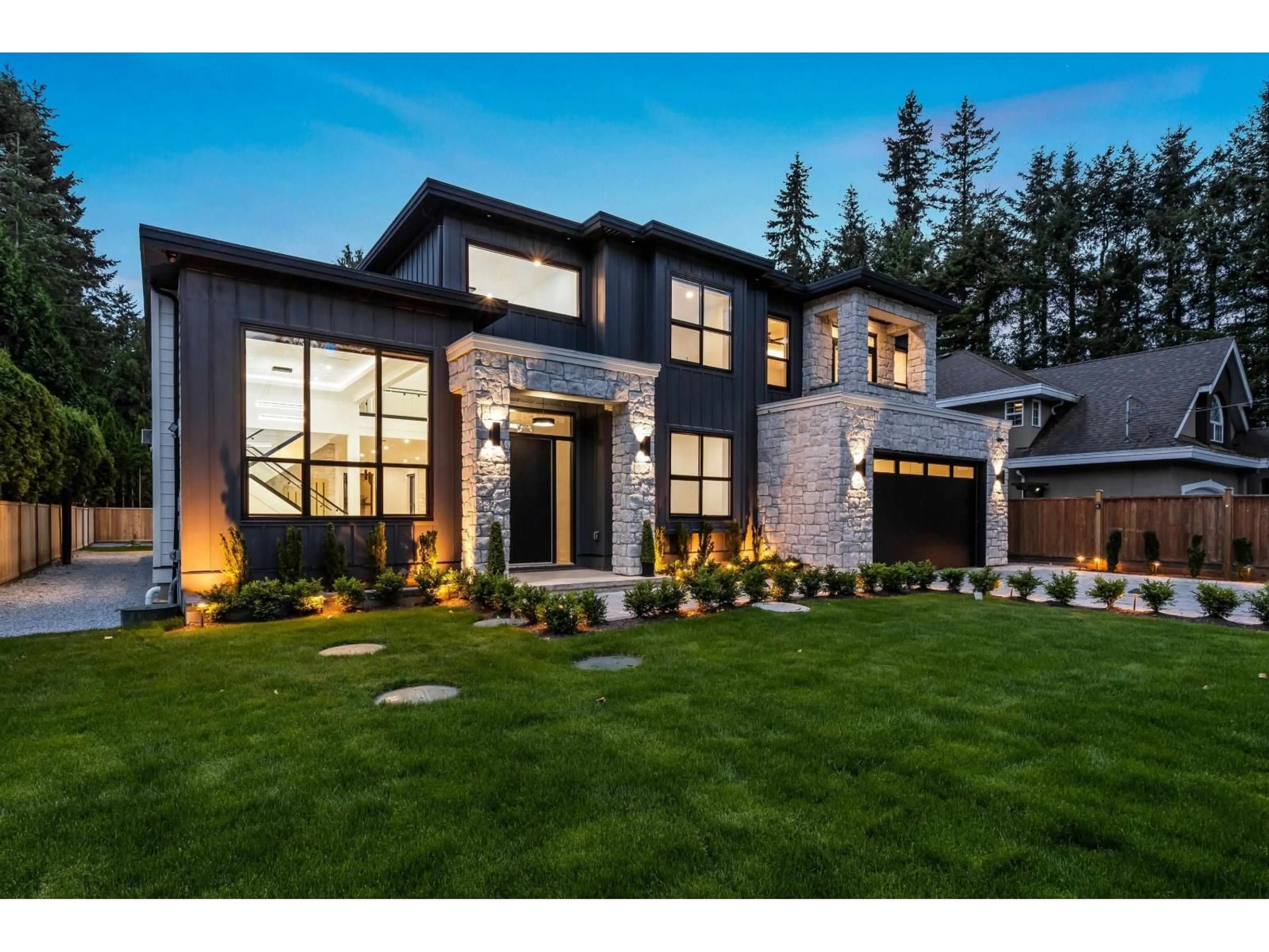 Unknown for 20372 42 AVENUE, Langley British Columbia V3A3A7