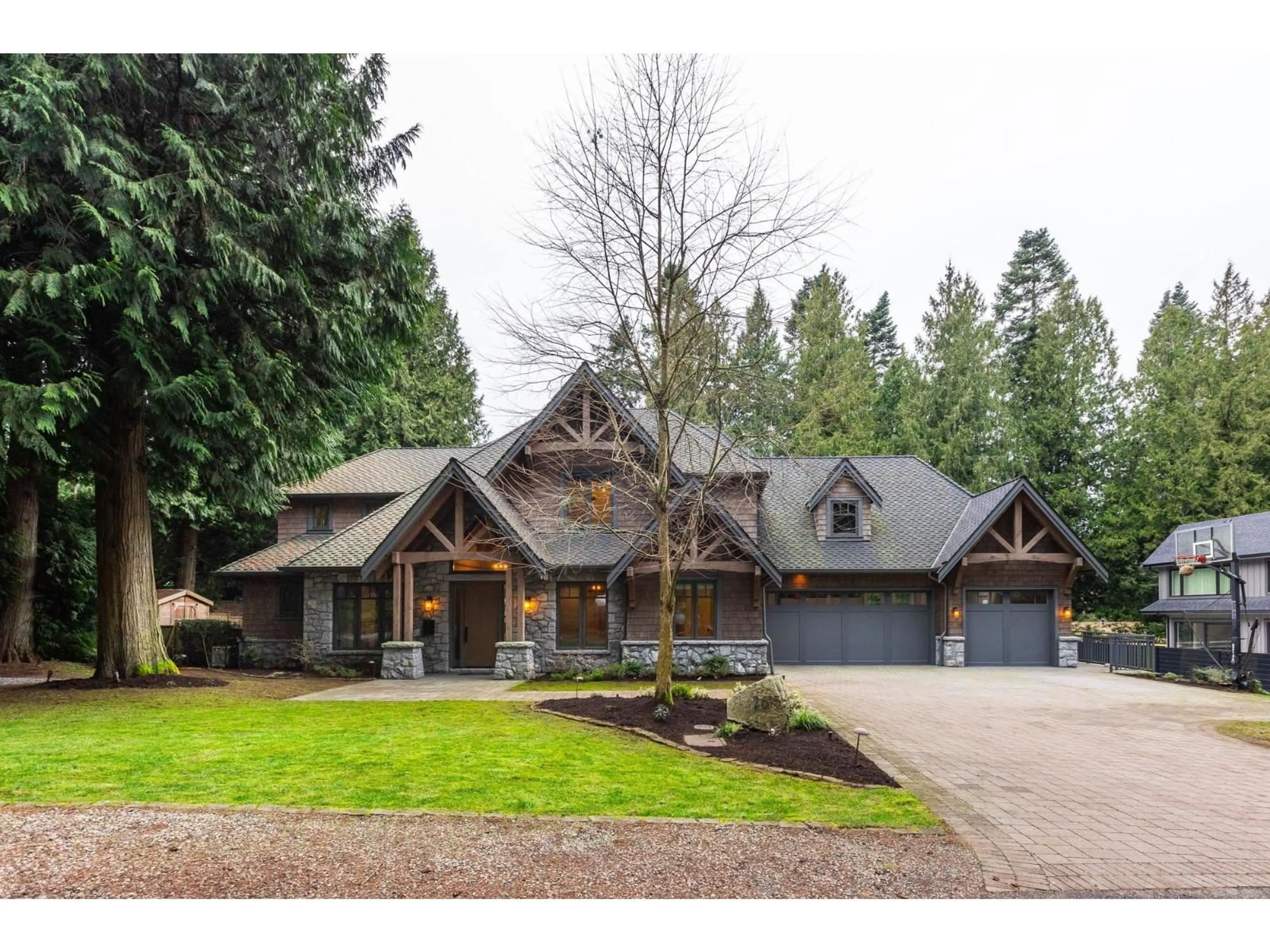 Unknown for 2615 DOGWOOD DRIVE, Surrey British Columbia V4A3K4