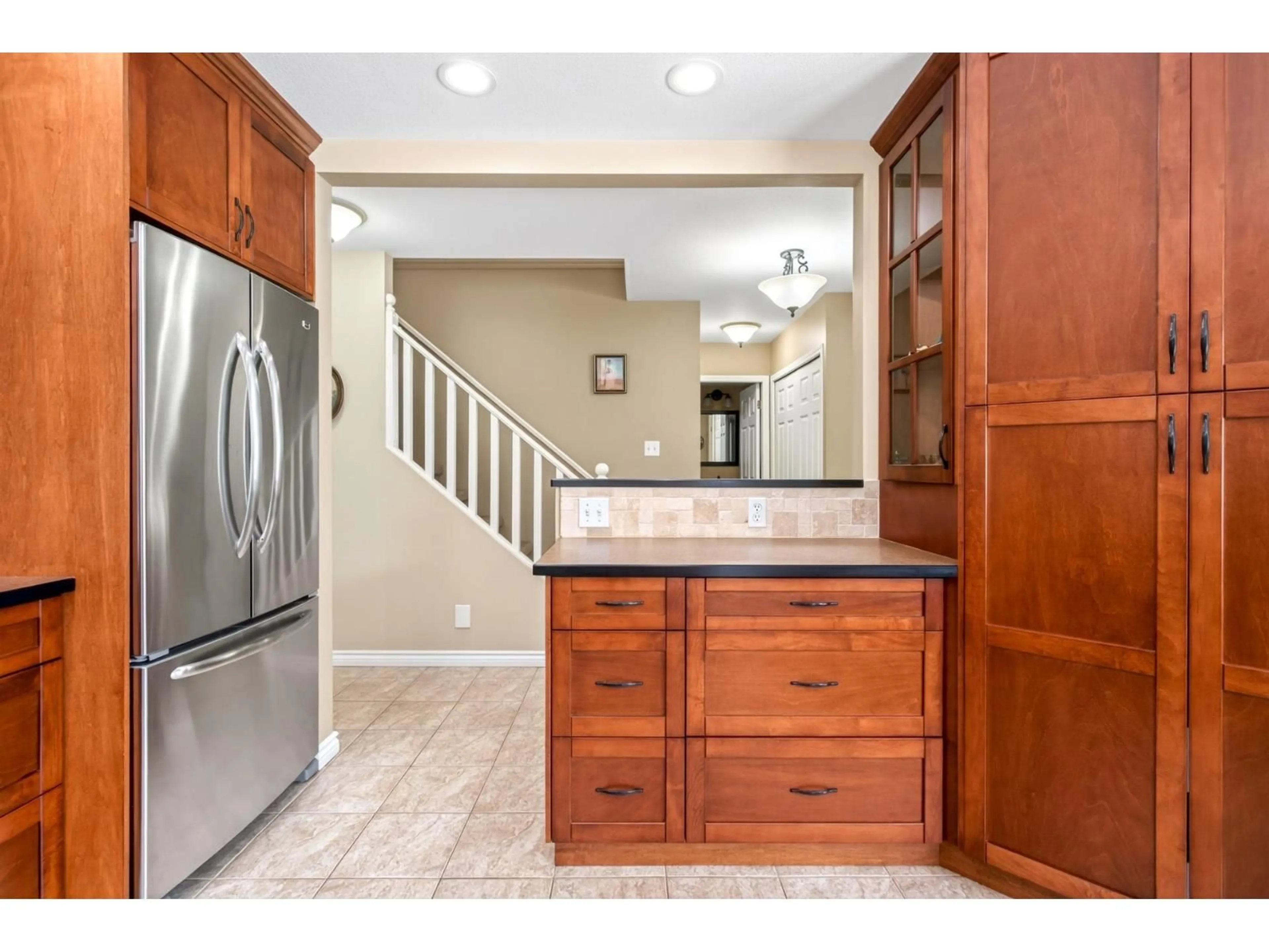 Open concept kitchen, ceramic/tile floor for 158 - 8737 212 STREET, Langley British Columbia V1M2C8