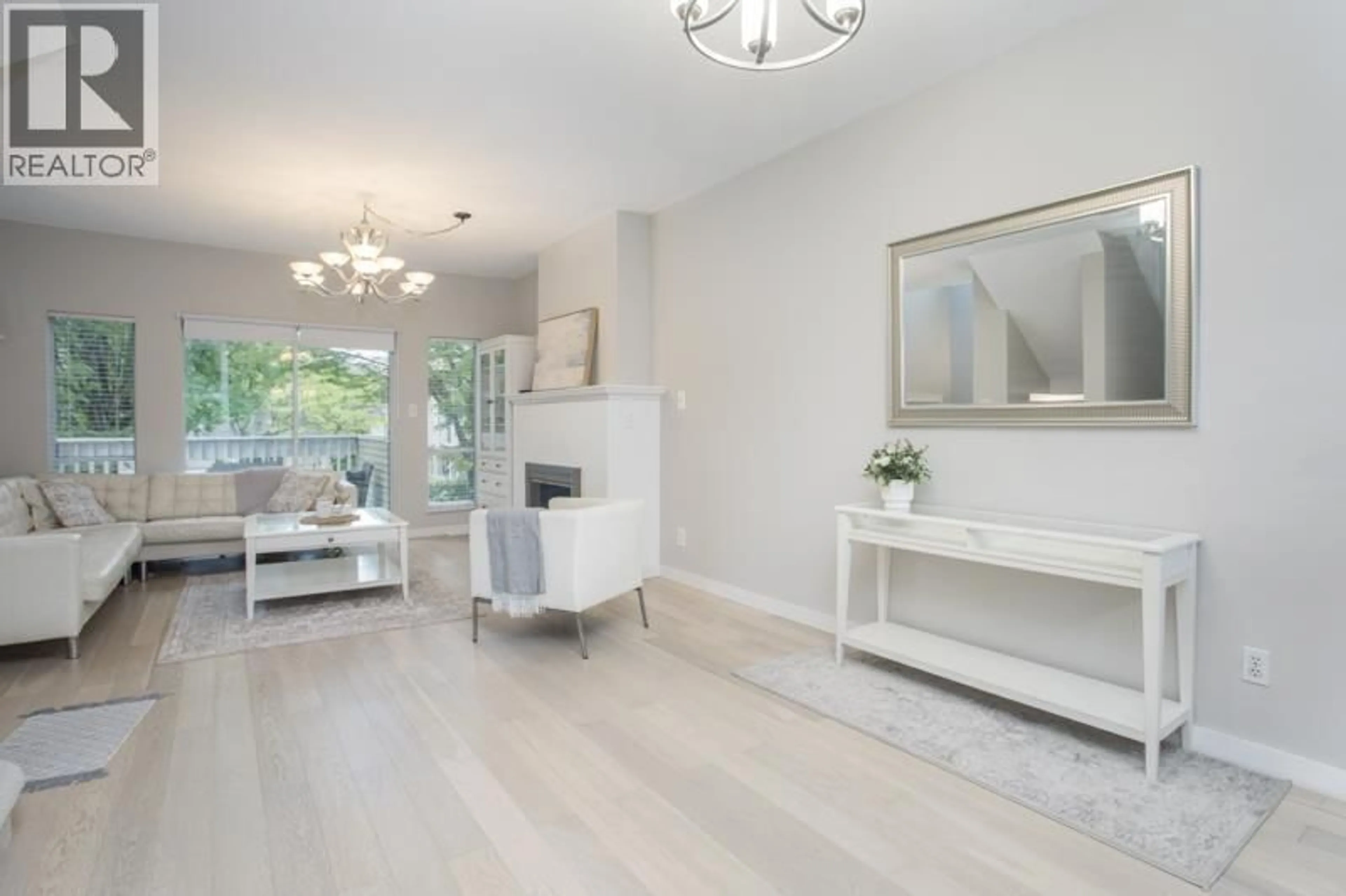 Open concept kitchen, ceramic/tile floor for 35 - 12500 MCNEELY DRIVE, Richmond British Columbia V6V2S4