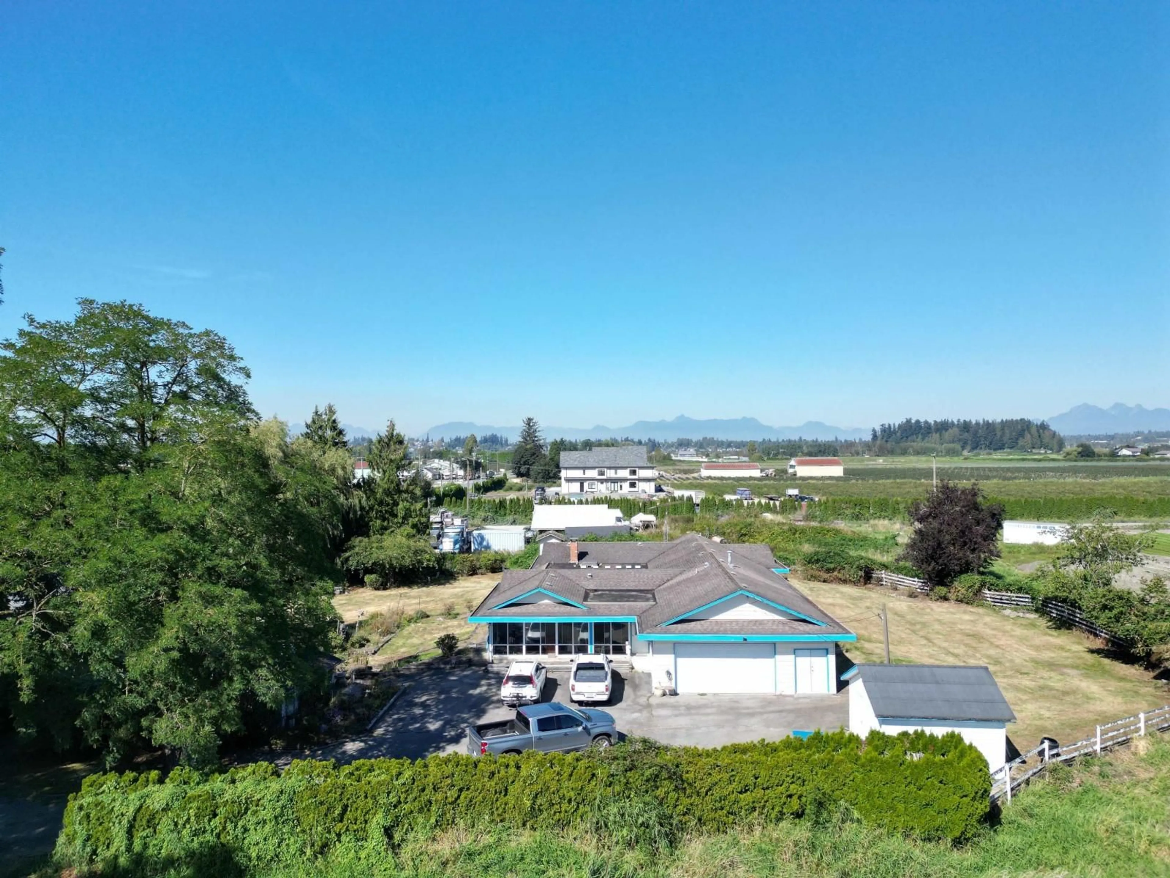 Unknown for 4444 168 STREET, Surrey British Columbia V3Z1E3