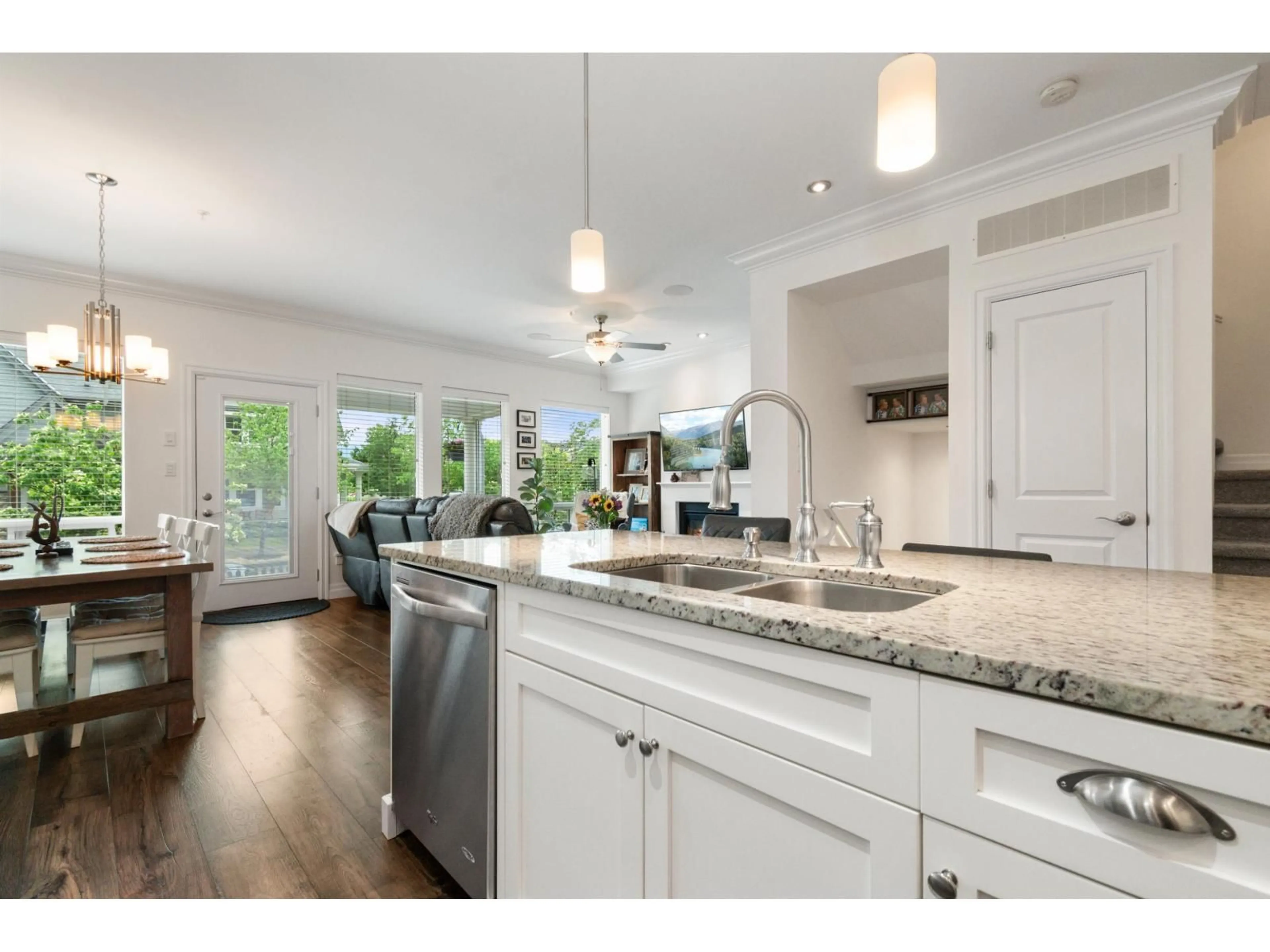 Unknown for 2 - 44849 ANGLERS BOULEVARD, Chilliwack British Columbia V2R0Y4