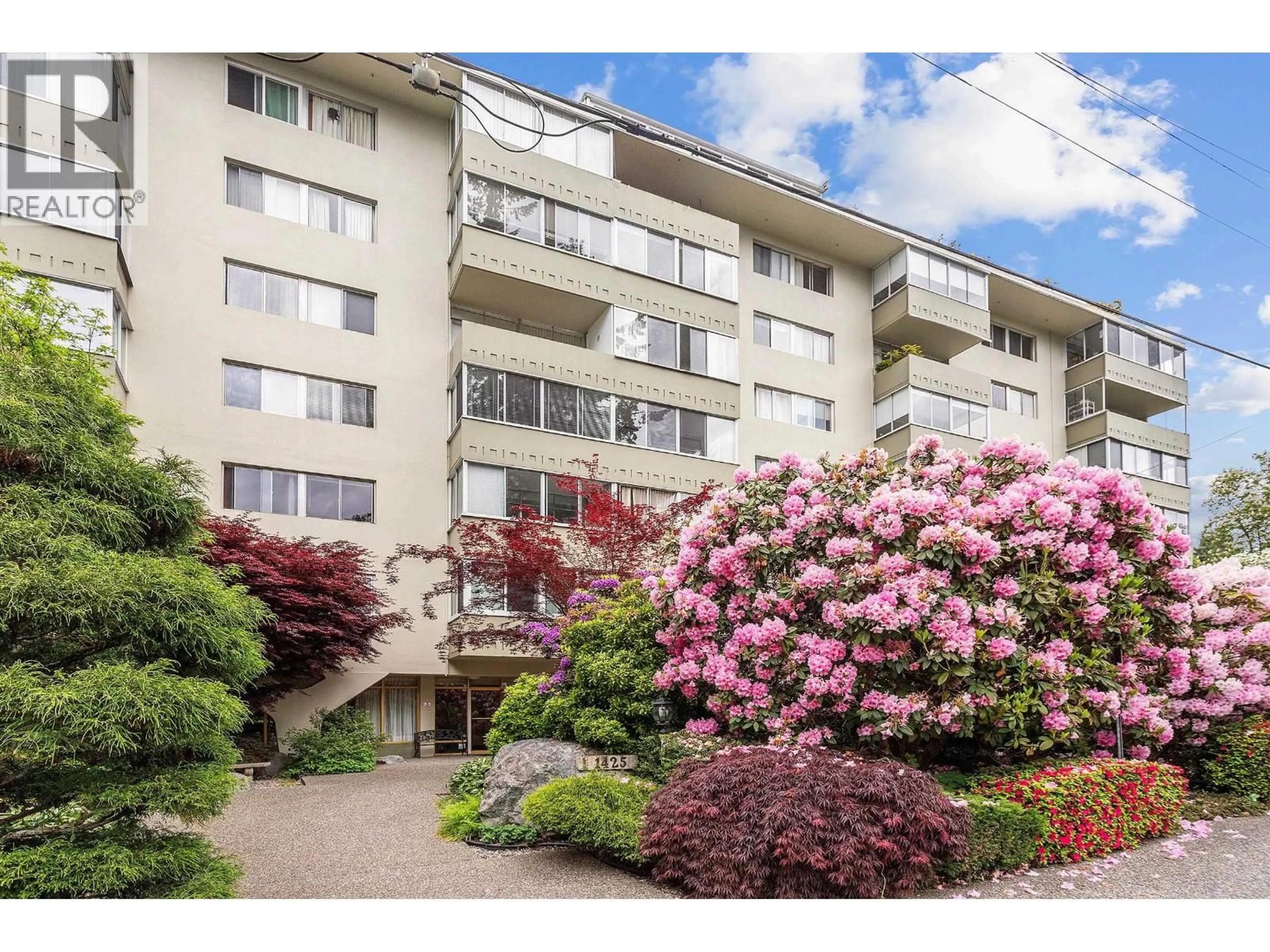 Unknown for 404 - 1425 ESQUIMALT AVENUE, West Vancouver British Columbia V7T1L1