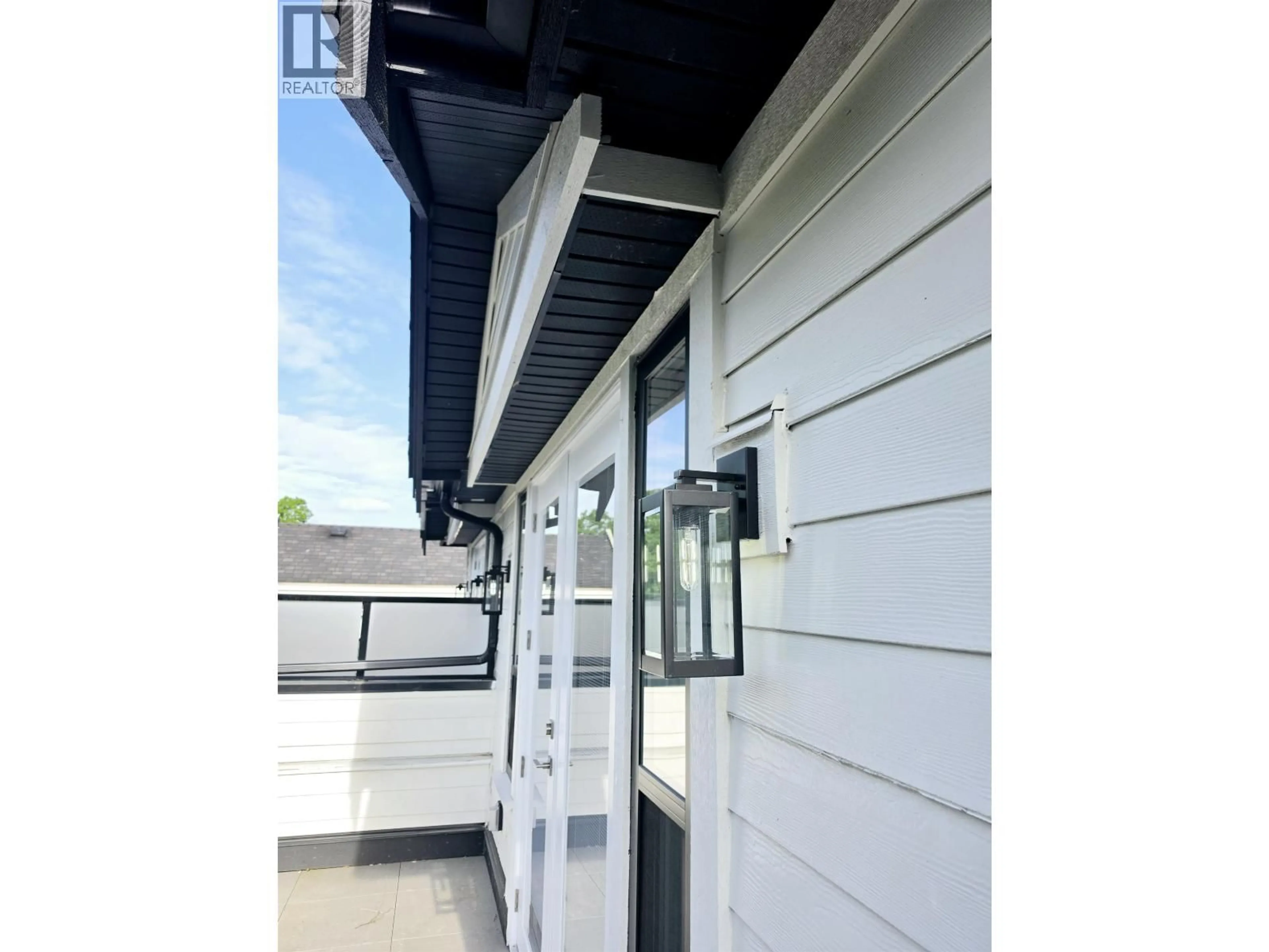 Home with vinyl exterior material, street for 3466 28TH AVENUE, Vancouver British Columbia V5R1T3