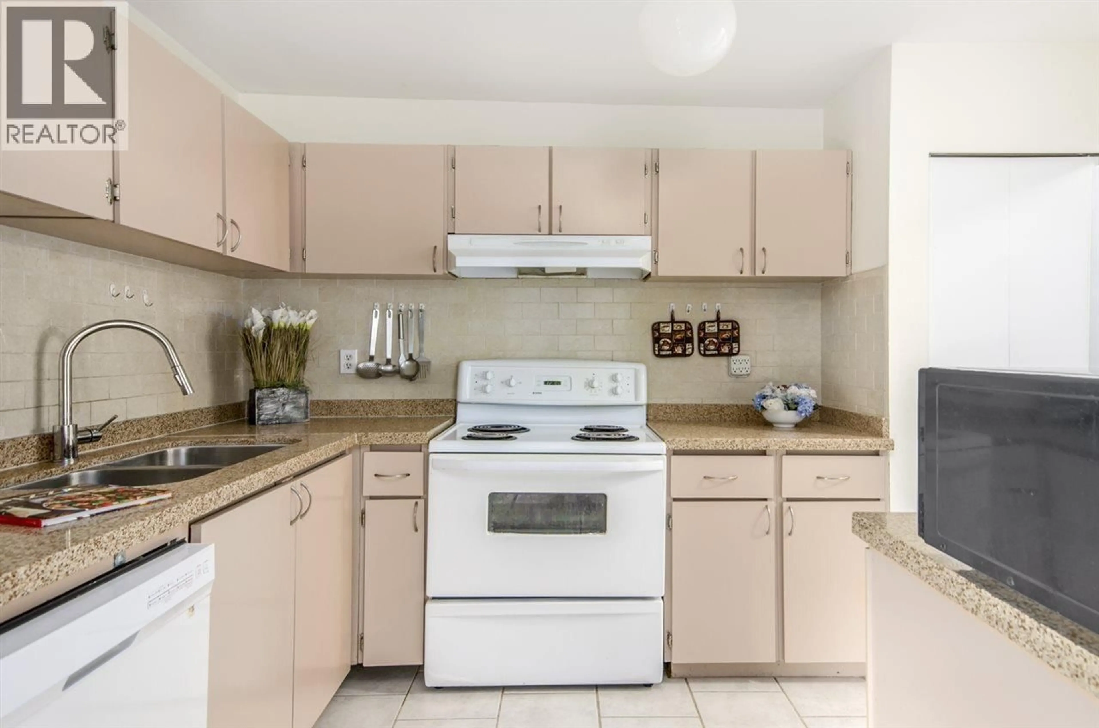 Standard kitchen, ceramic/tile floor for 123 - 8700 ACKROYD ROAD, Richmond British Columbia V6X3G2