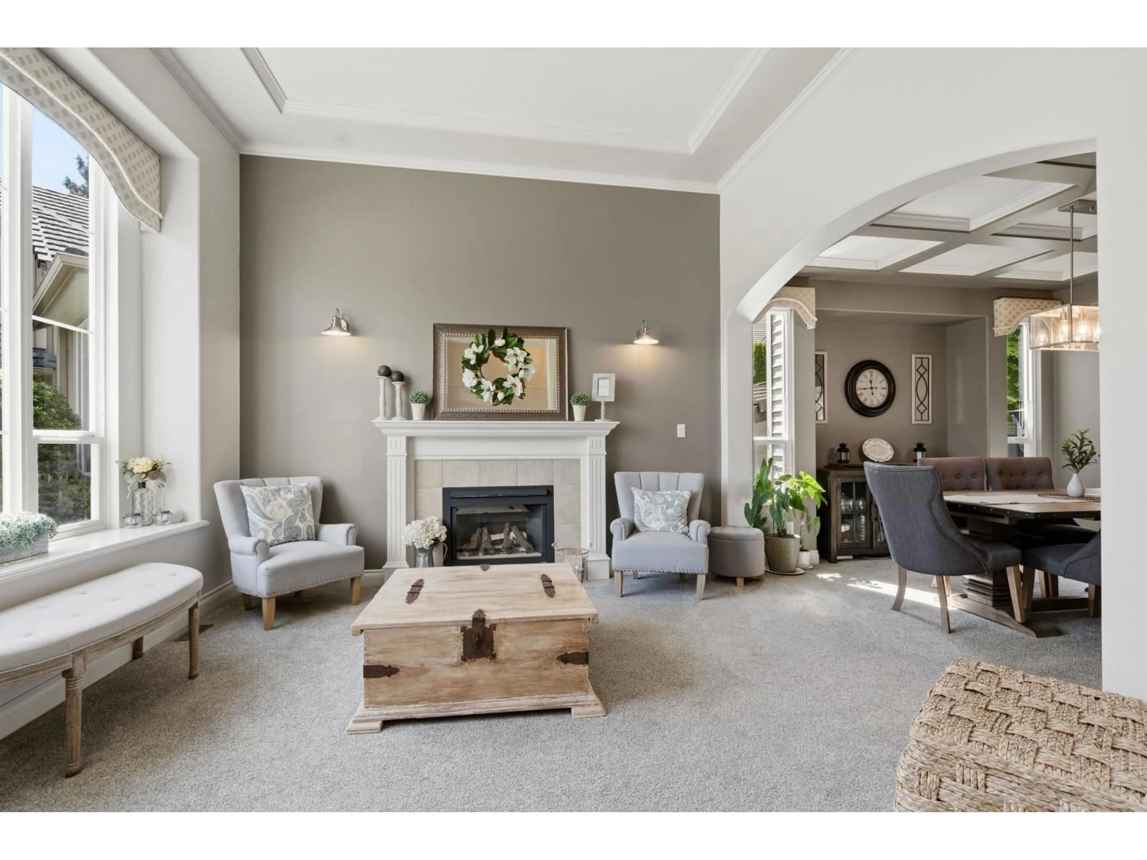 Living room with furniture, unknown for 7313 146A STREET, Surrey British Columbia V3S9G4