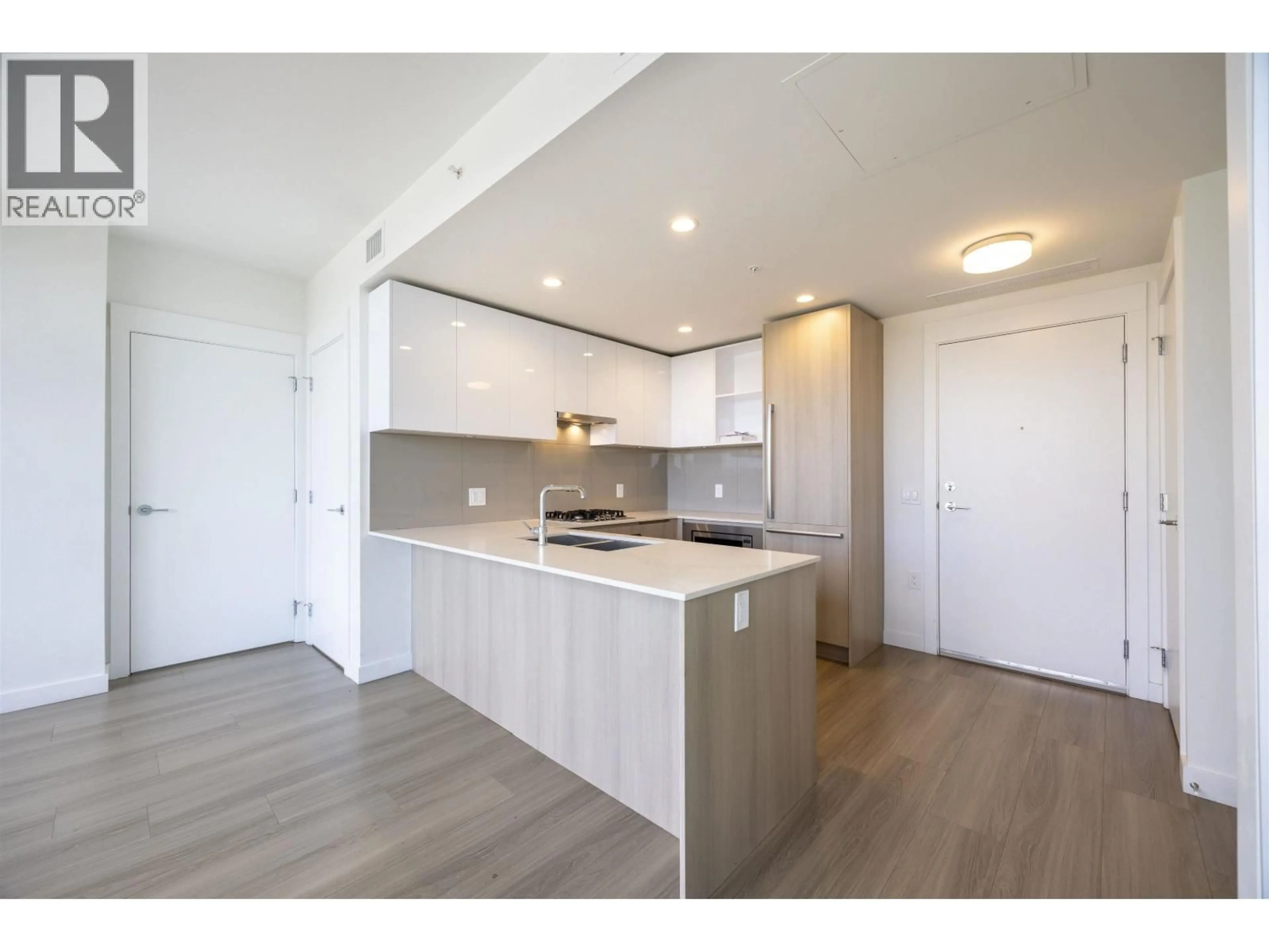 Open concept kitchen, unknown for 2002 - 618 CARNARVON STREET, New Westminster British Columbia V3M1E9