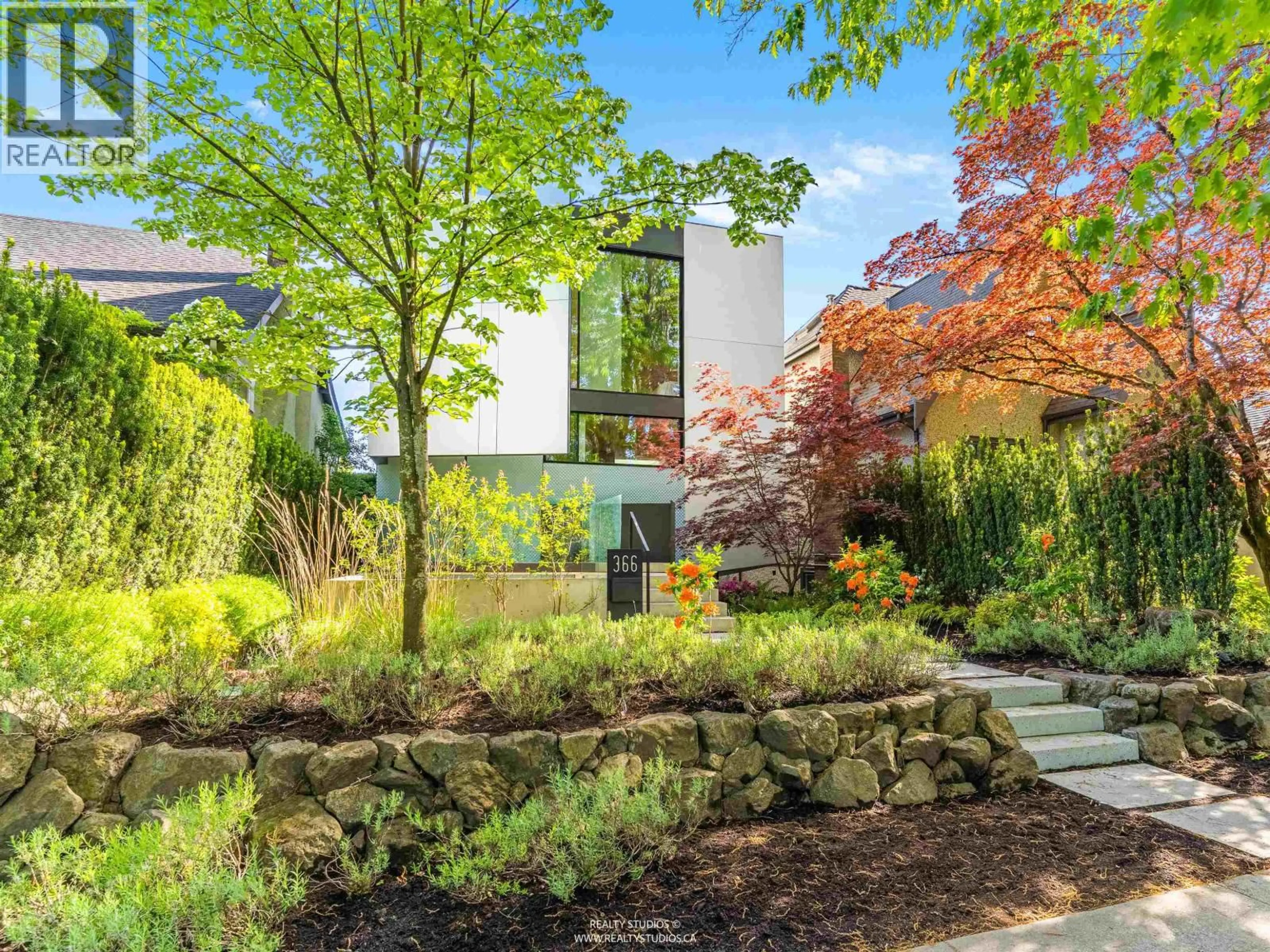 Home with brick exterior material, street for 366 22ND AVENUE, Vancouver British Columbia V5Y2G4