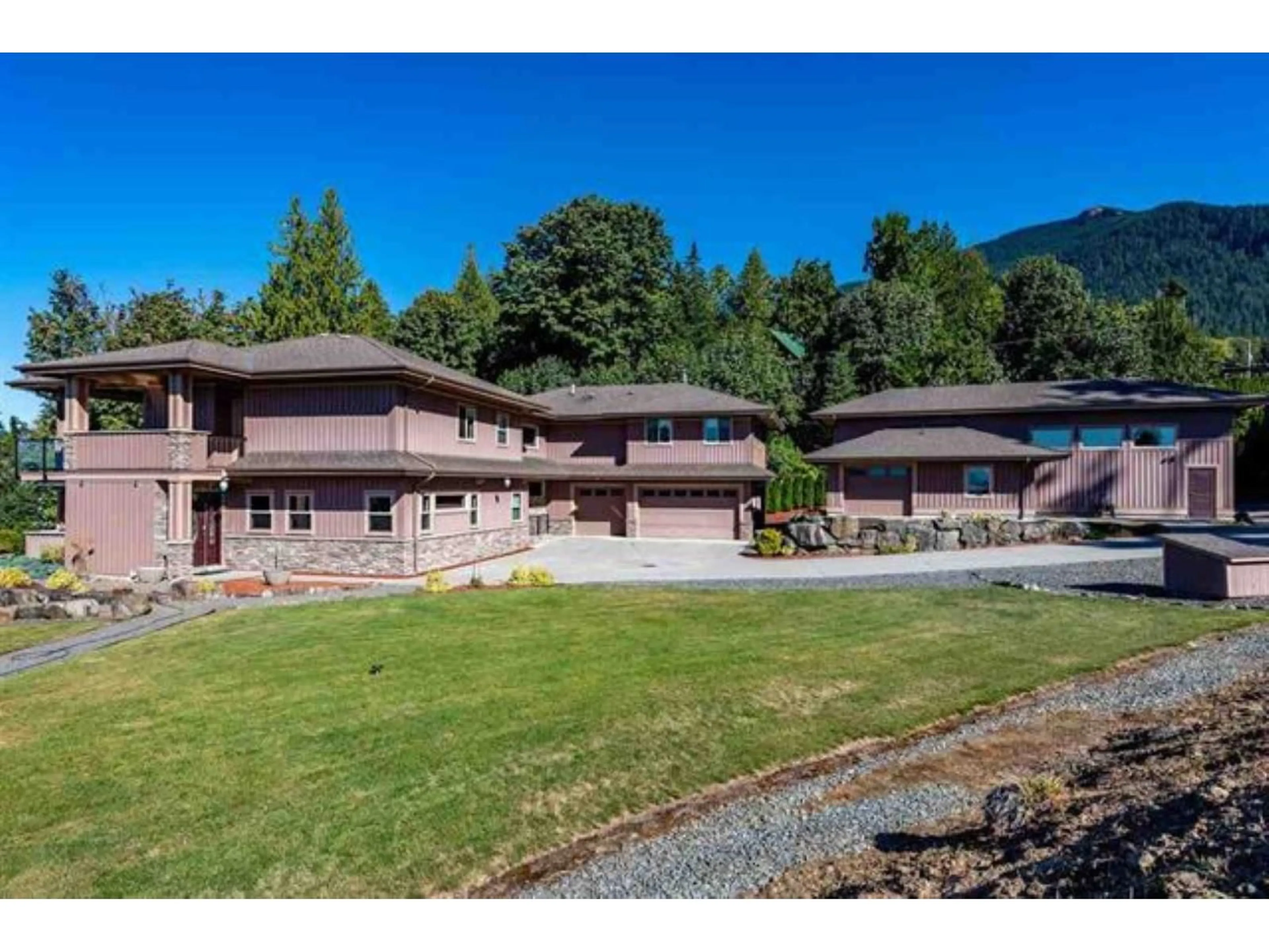 A pic from outside/outdoor area/front of a property/back of a property/a pic from drone, mountain view for 7775 NIXON ROAD, Chilliwack British Columbia V4Z1L3
