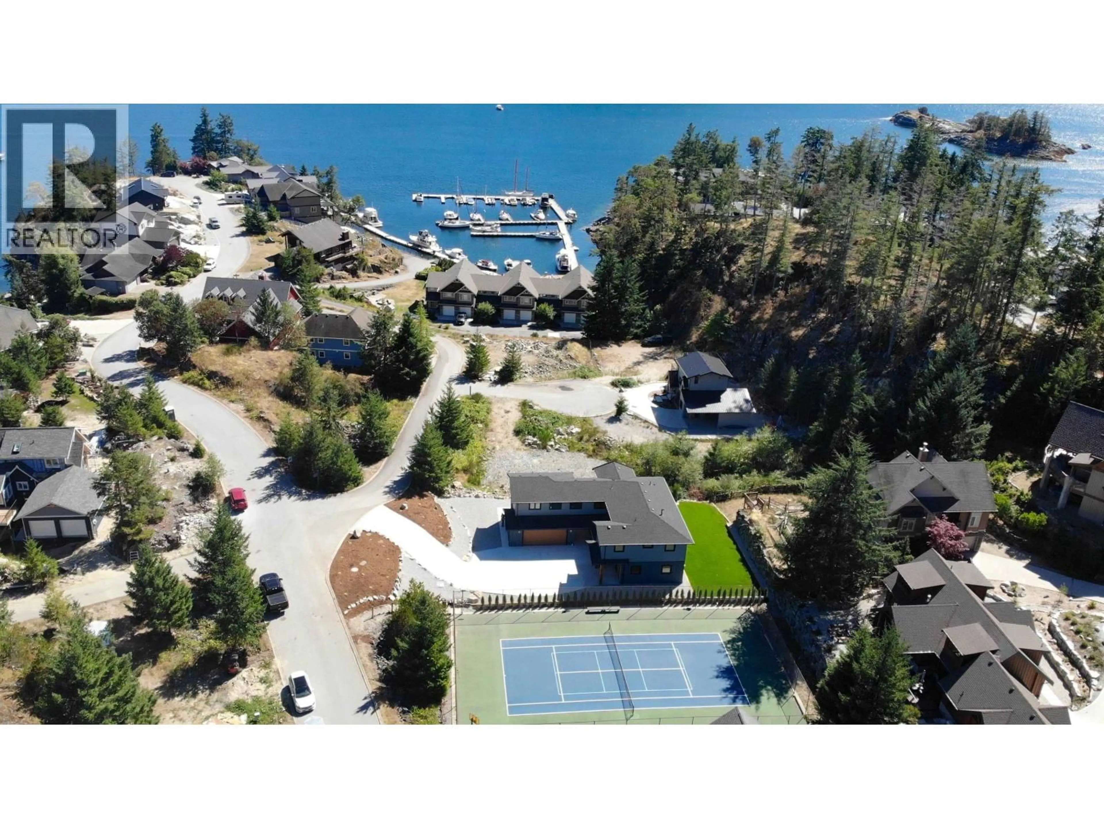A pic from outside/outdoor area/front of a property/back of a property/a pic from drone, water/lake/river/ocean view for 44 - 4622 SINCLAIR BAY ROAD, Pender Harbour British Columbia V0N1S1