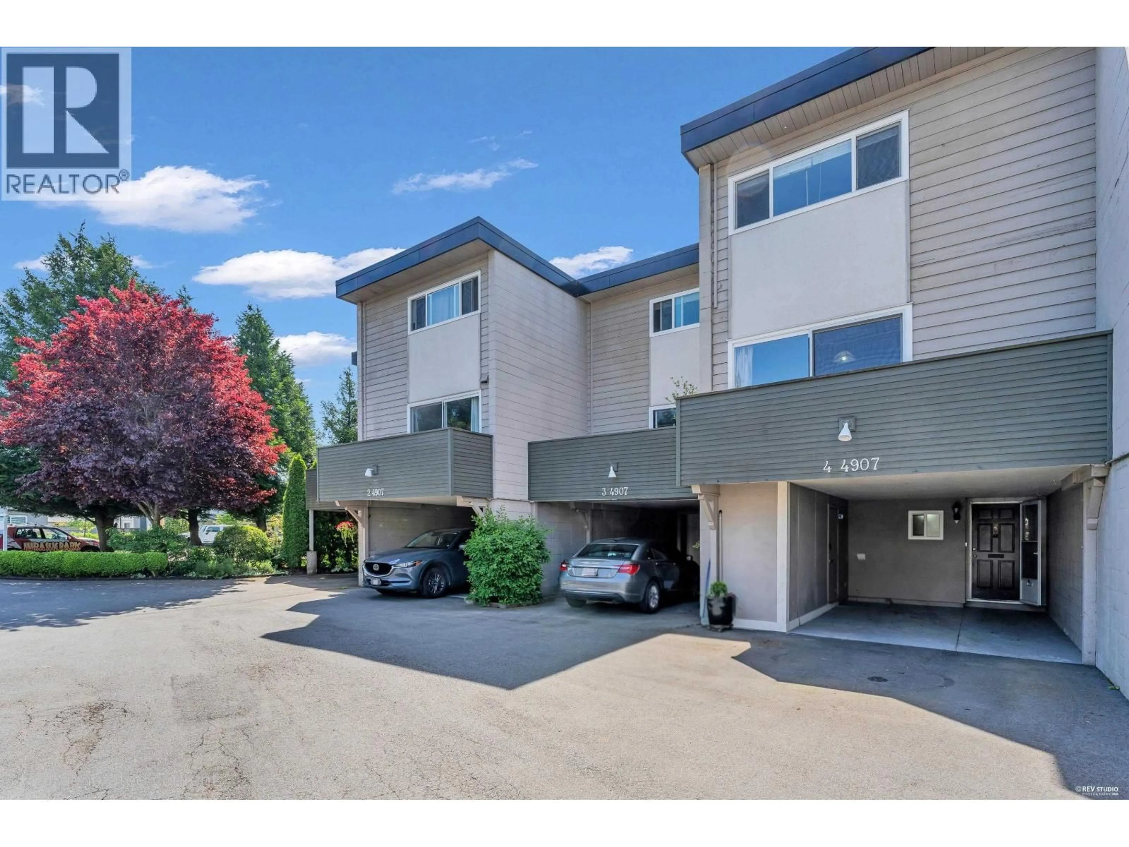 A pic from outside/outdoor area/front of a property/back of a property/a pic from drone, unknown for 4 - 4907 57A STREET, Delta British Columbia V4K3G6