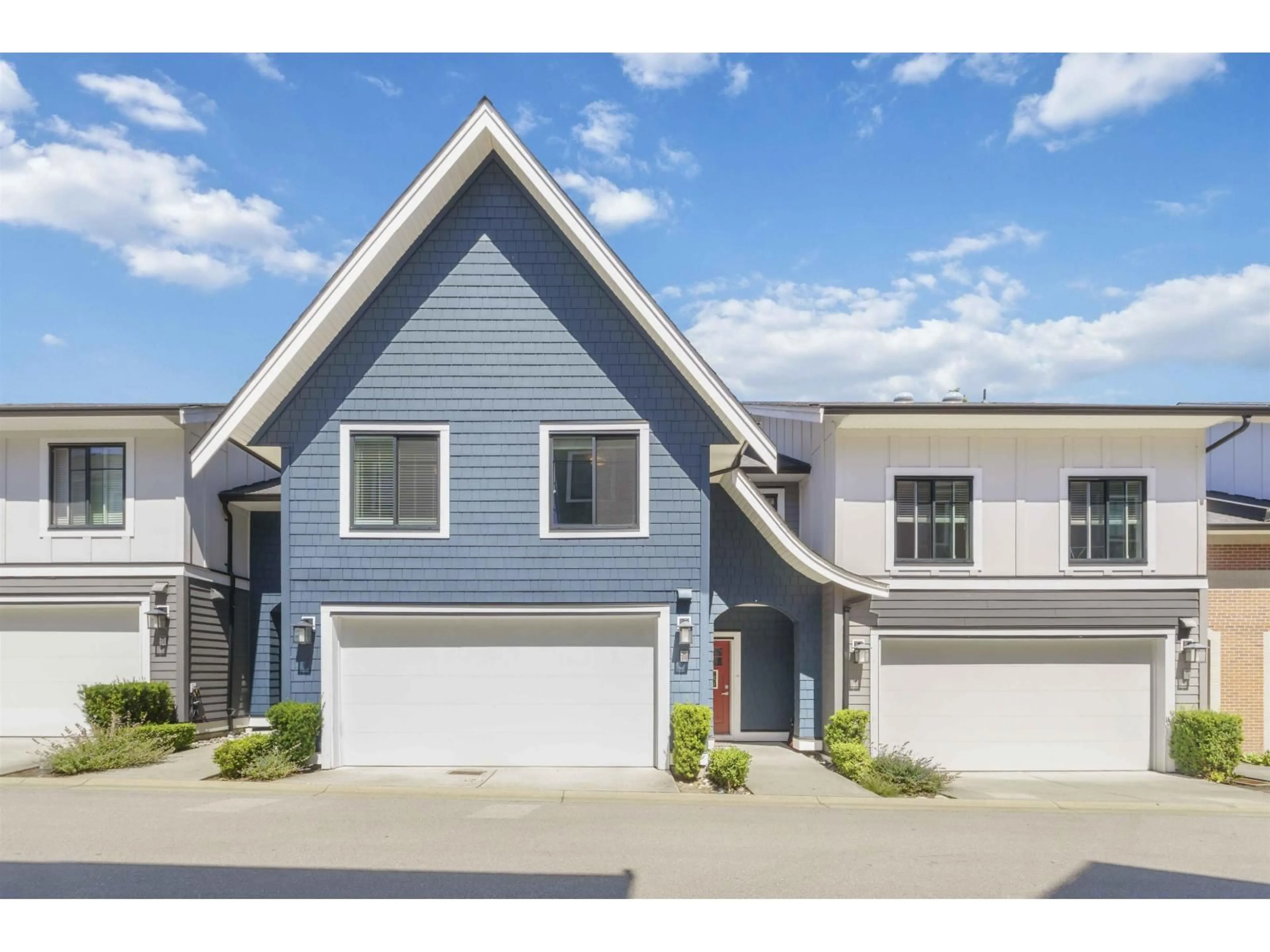 Home with vinyl exterior material, street for 73 - 15677 28 AVENUE, Surrey British Columbia V3Z0E5