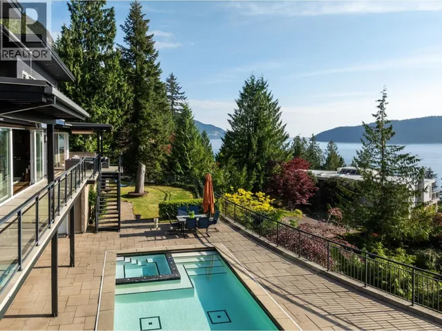 75 TIDEWATER WAY, Lions Bay 5