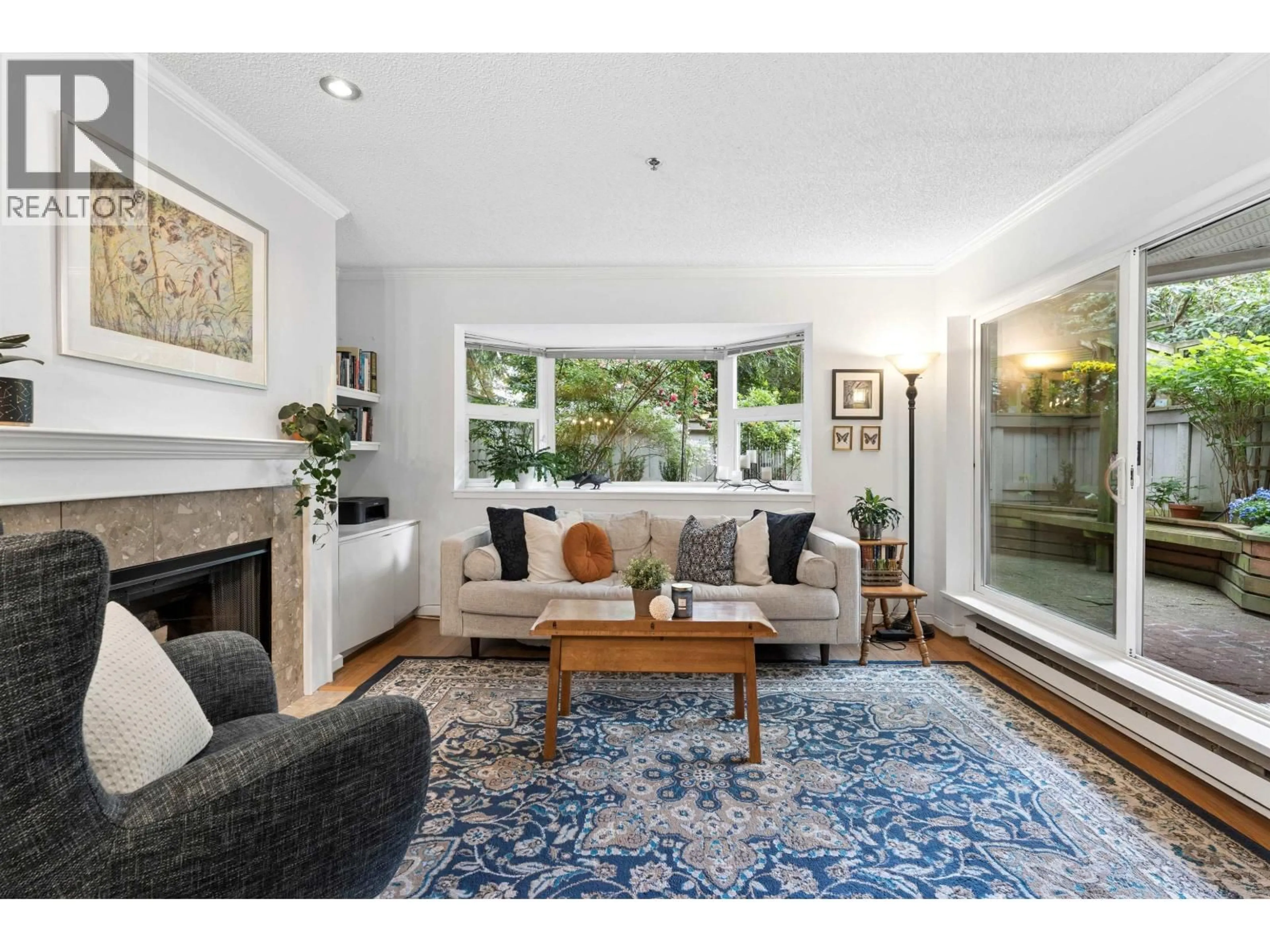 Living room with furniture, unknown for 105 - 2256 7TH AVENUE, Vancouver British Columbia V6K1Y2