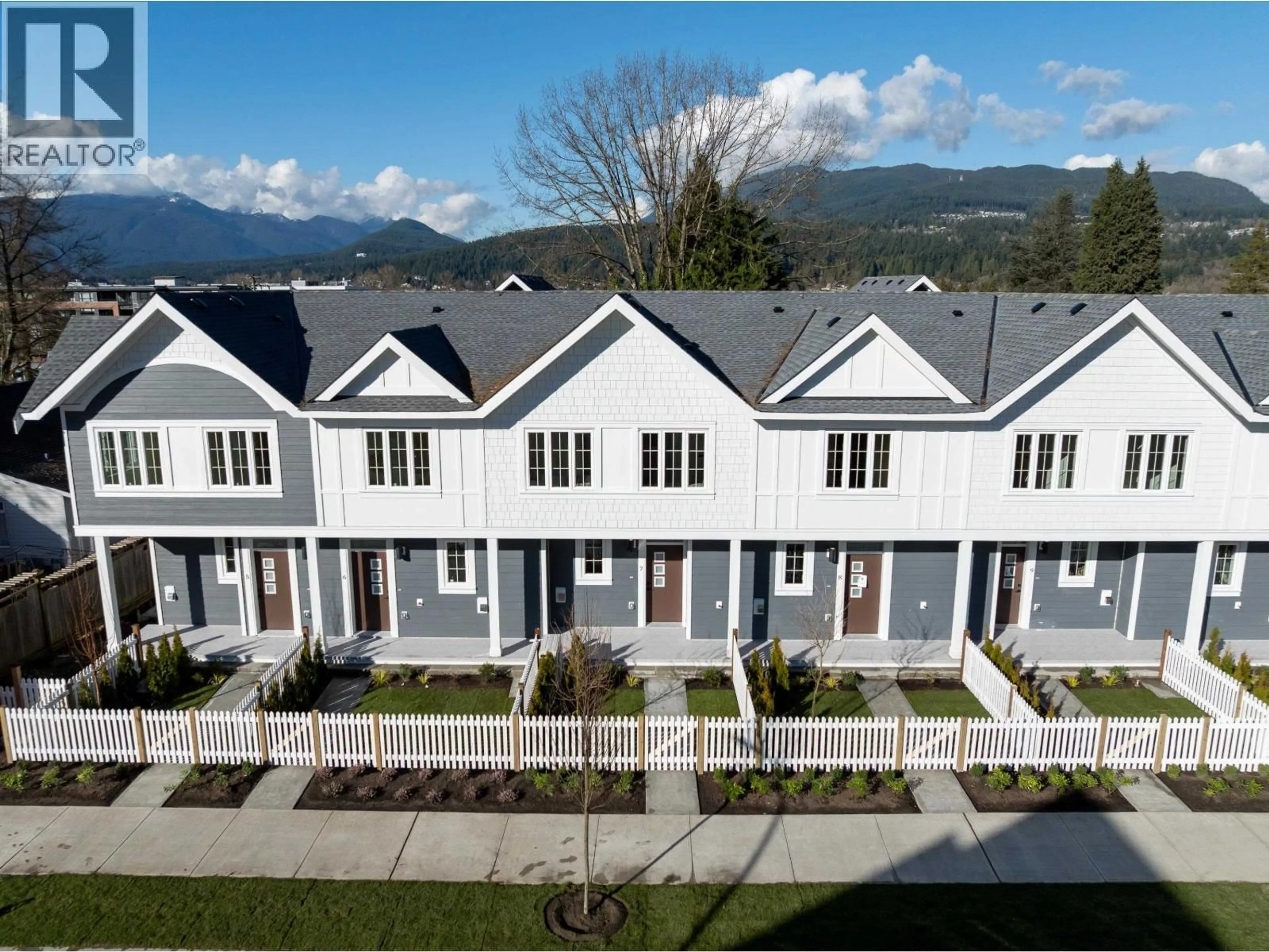 A pic from outside/outdoor area/front of a property/back of a property/a pic from drone, mountain view for 3 - 2807 ST. ANDREWS STREET, Port Moody British Columbia V3H2H3