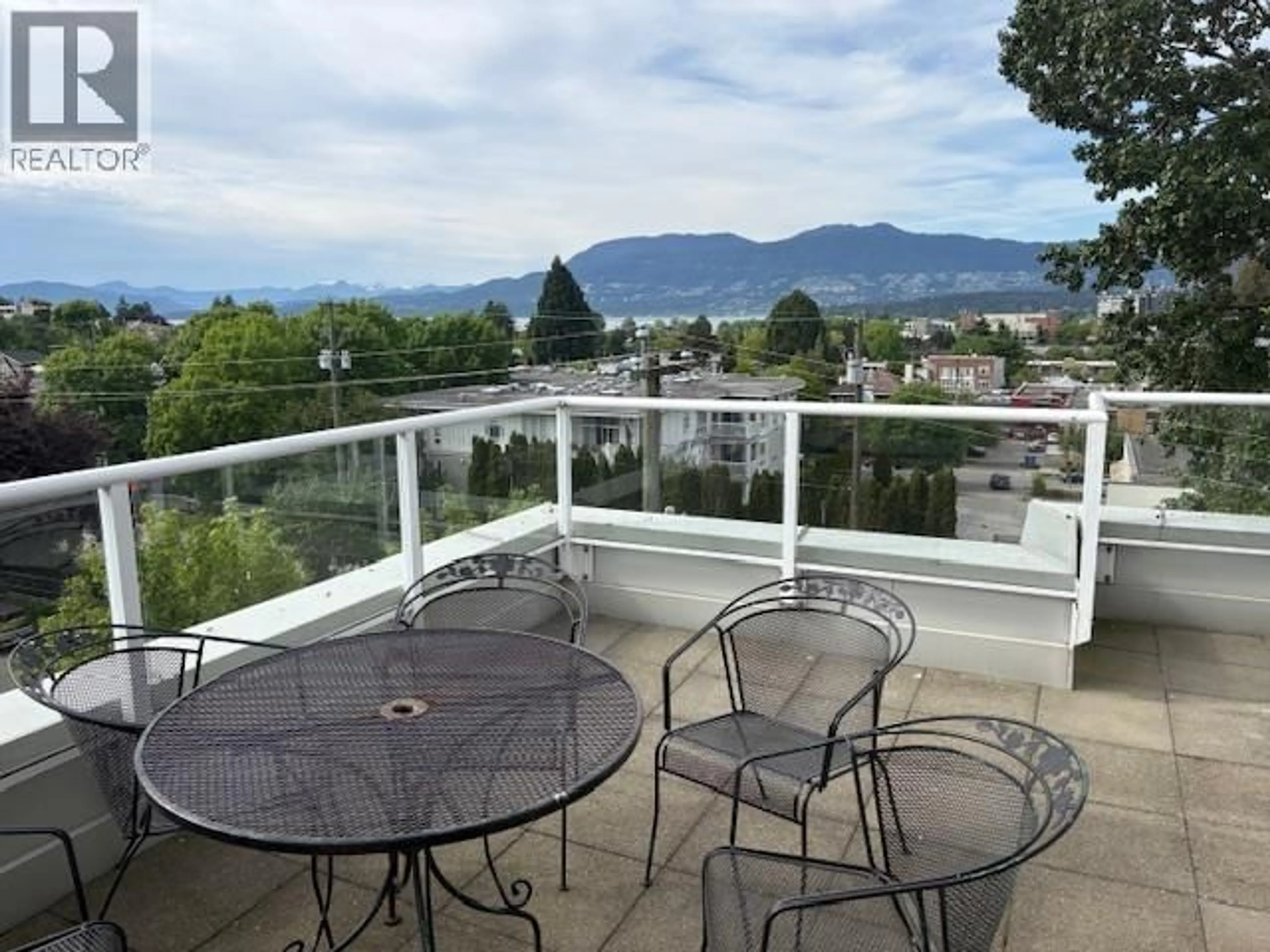 Balcony in the apartment, mountain view for 602 - 1818 6TH AVENUE, Vancouver British Columbia V6J1R6