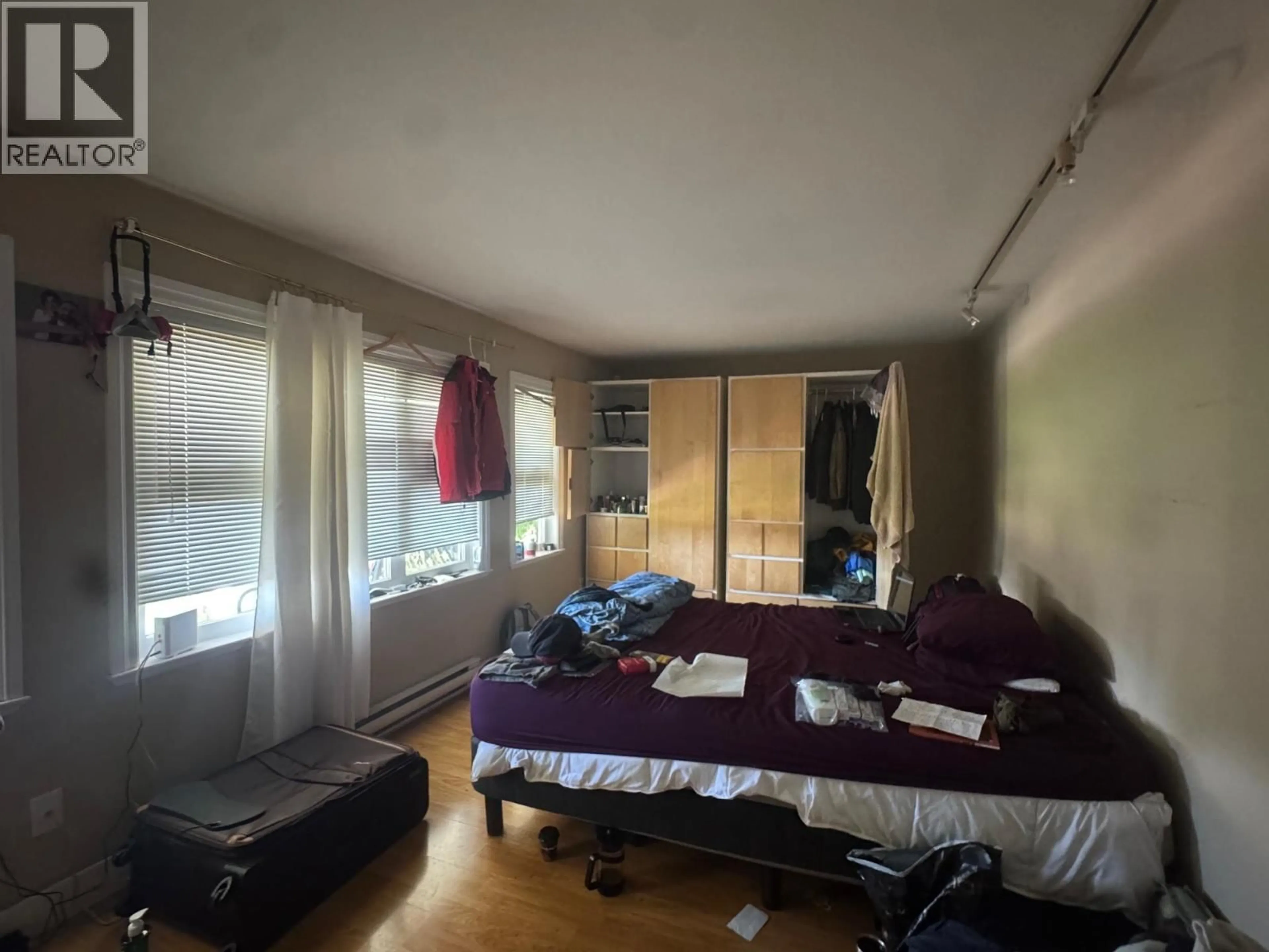 A pic of a room for 7273 BRAESIDE DRIVE, Burnaby British Columbia V5A1E9