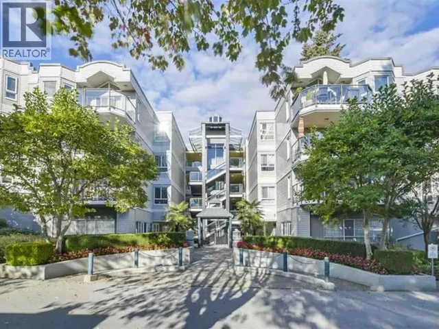 202 - 2250 MARINE DRIVE, Vancouver 2