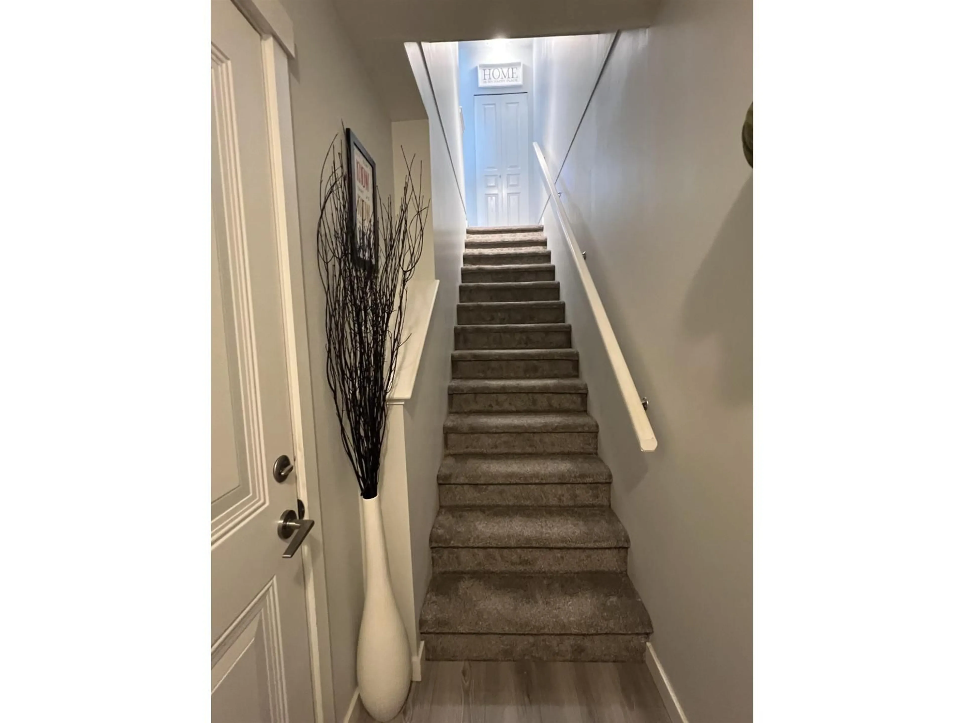 Stairs for 67 - 30989 WESTRIDGE PLACE, Abbotsford British Columbia V2T0E7