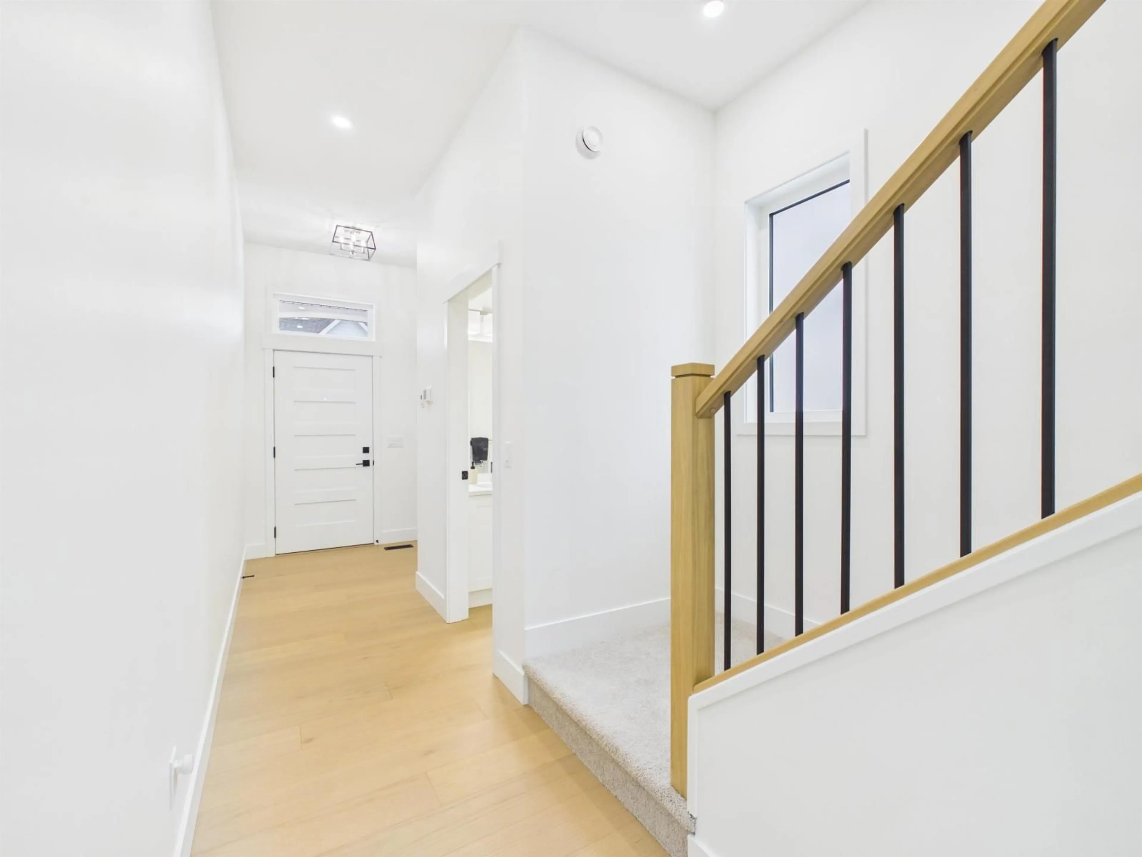Unknown for 20343 76B AVENUE, Langley British Columbia V2Y3S9