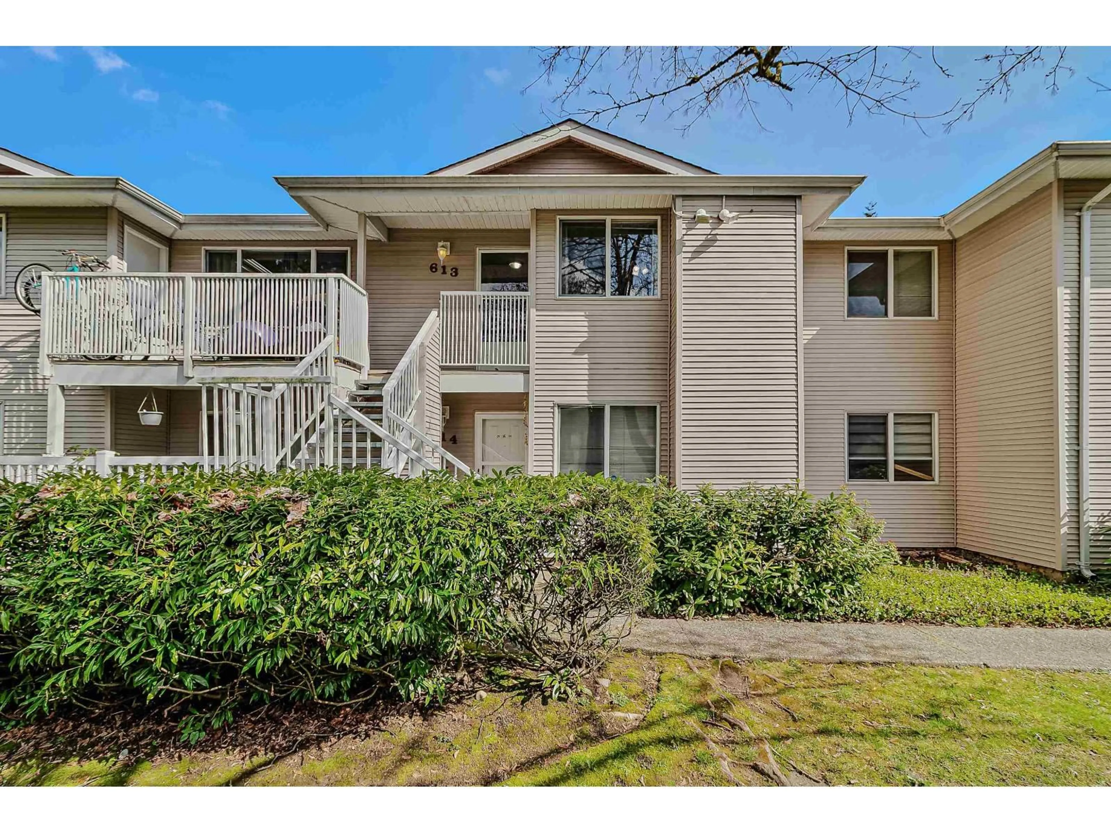 Unknown for 613 - 13923 72 AVENUE, Surrey British Columbia V3W2P6