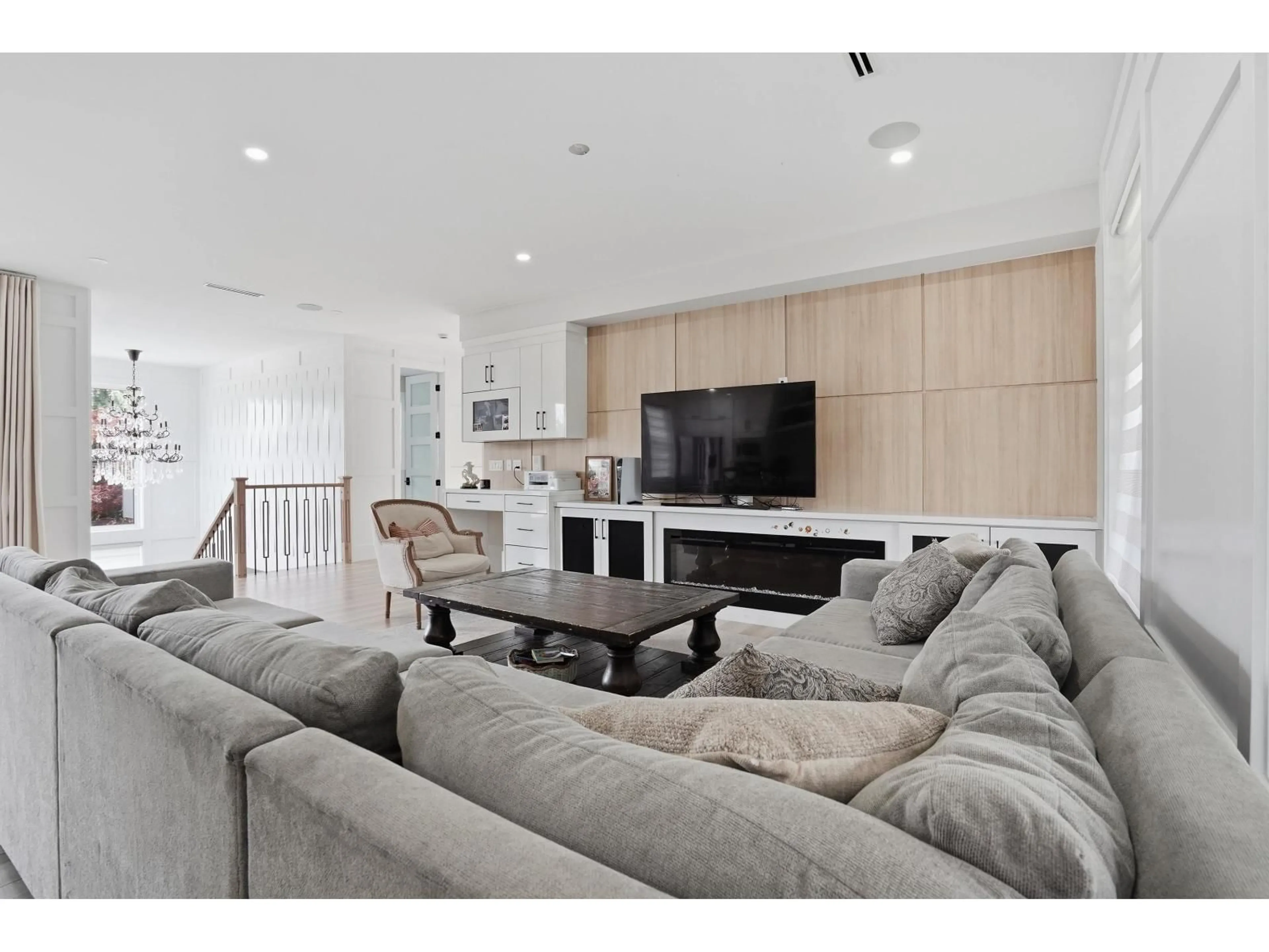 Living room with furniture, unknown for 13034 63A AVENUE, Surrey British Columbia V3X2E5