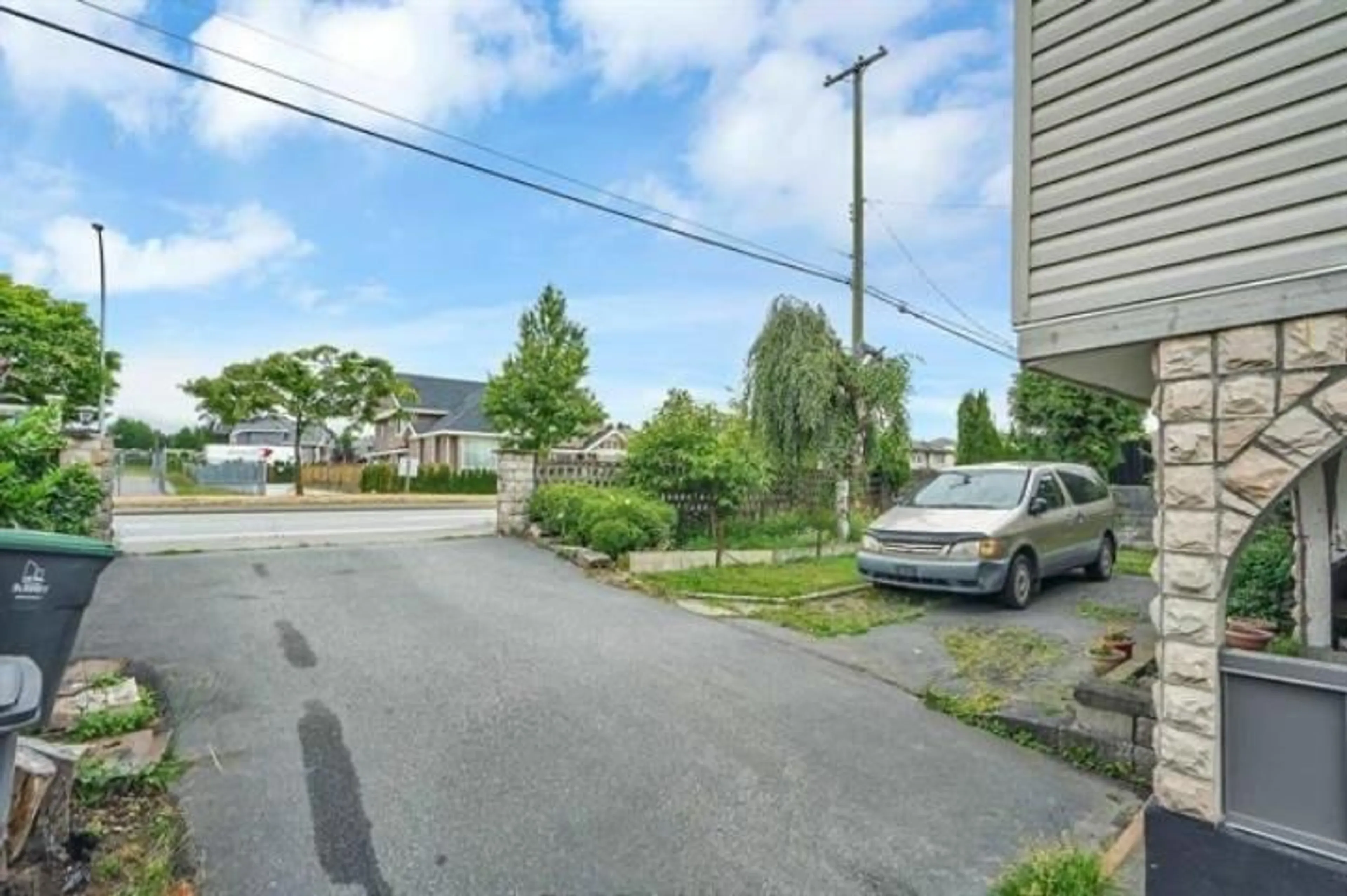 Parking for 14478 88 AVENUE, Surrey British Columbia V3S2R9
