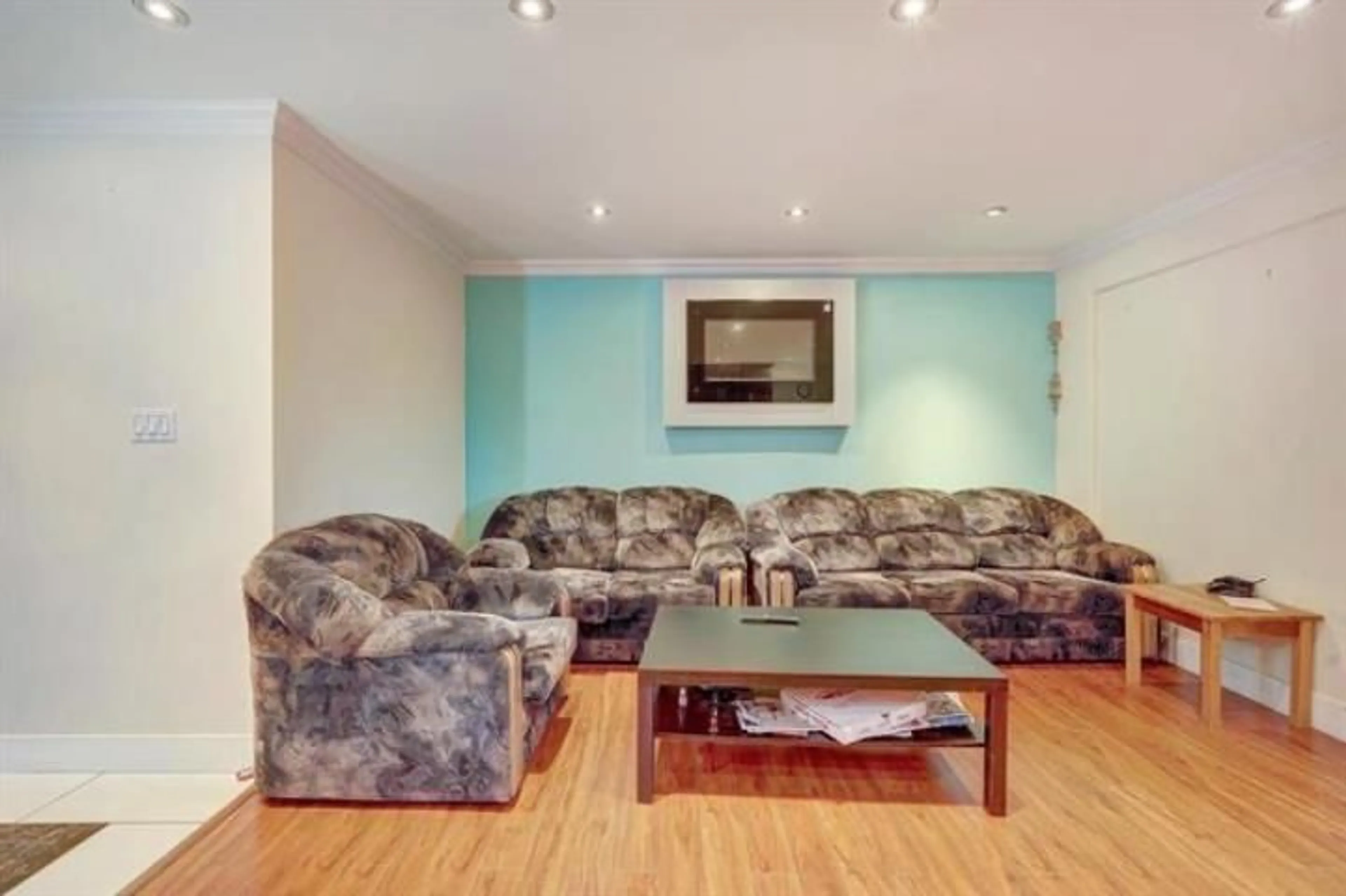 Living room with furniture, unknown for 14478 88 AVENUE, Surrey British Columbia V3S2R9