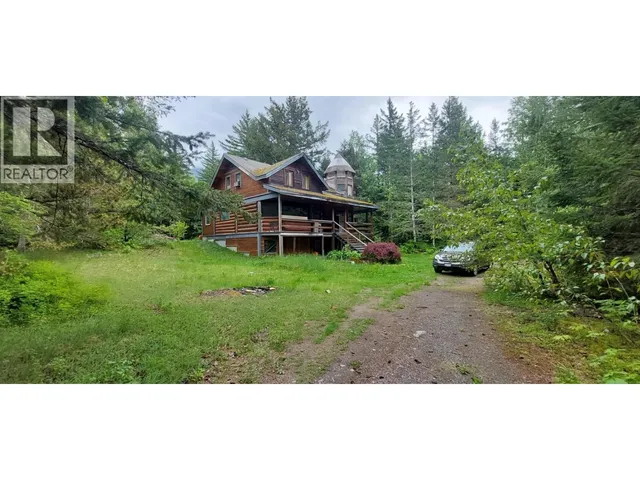 2848 JOURDENAIS ROAD, Hagensborg 3