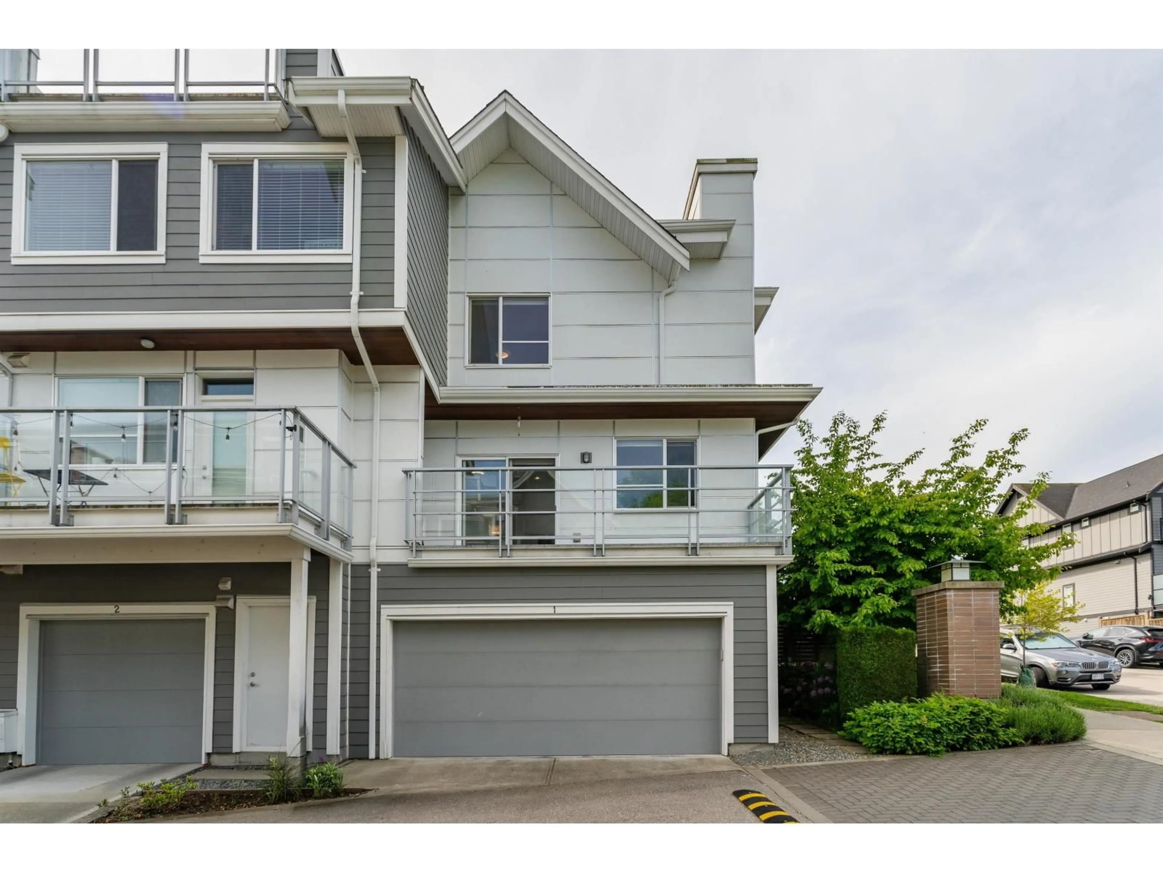 Home with vinyl exterior material, street for 1 - 2978 159 STREET, Surrey British Columbia V3Z0R1