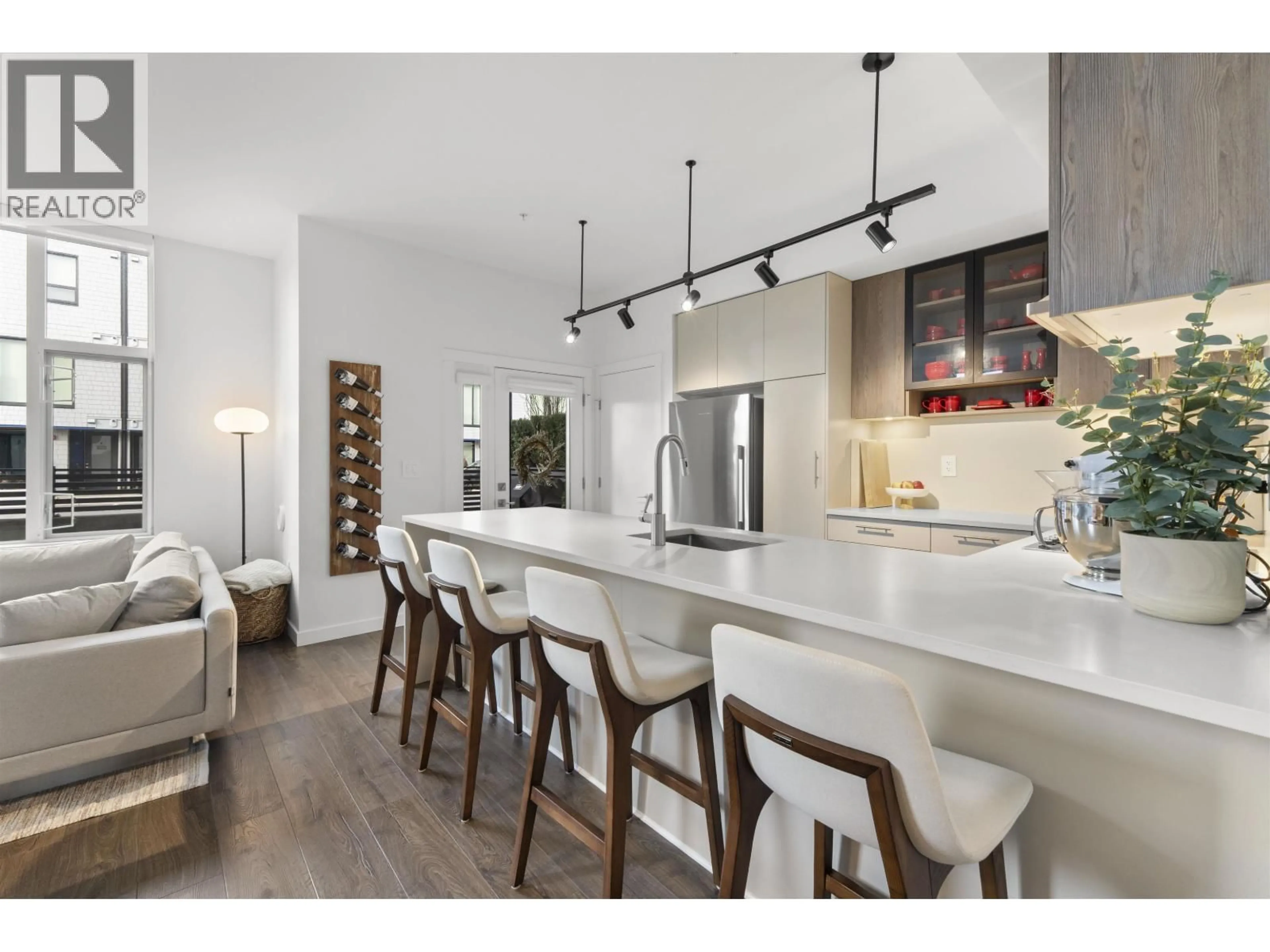 Open concept kitchen, unknown for 108 - 251 BOUNDARY BAY ROAD, Delta British Columbia V4L0B6