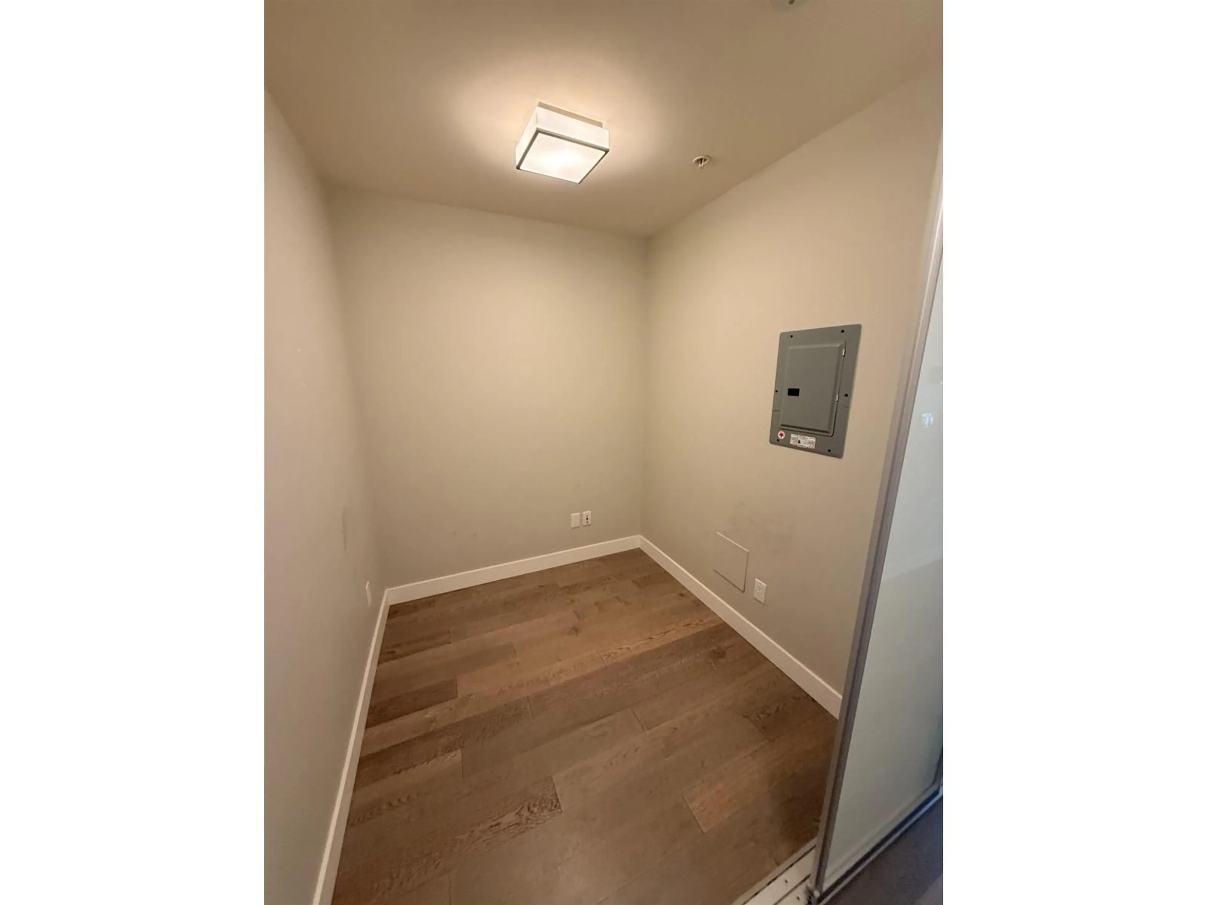 Unknown for 113 - 3080 GLADWIN ROAD, Abbotsford British Columbia V2T0G3