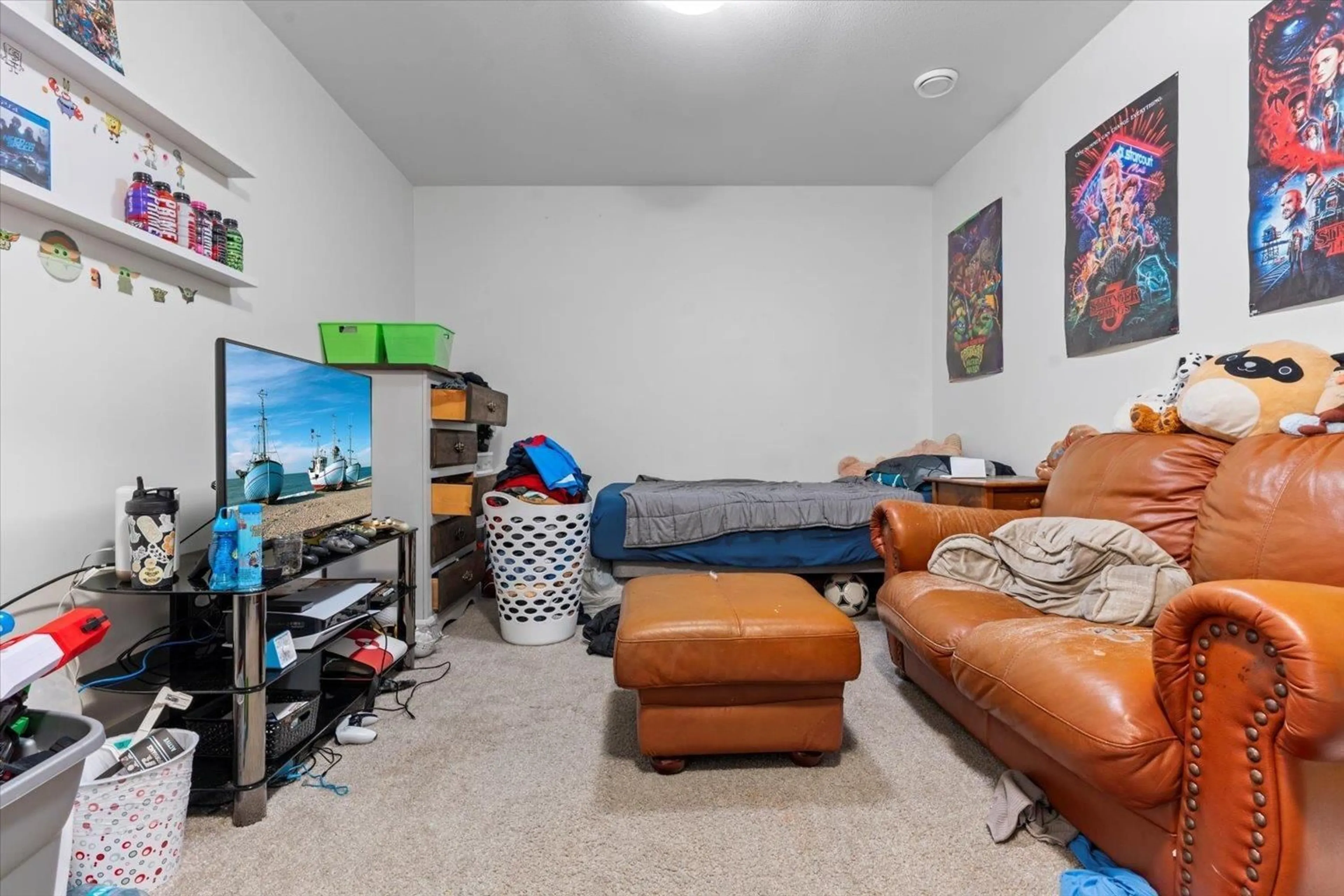 A pic of a room for 15 - 5480 PEBBLE LANE, Chilliwack British Columbia V2R6B8